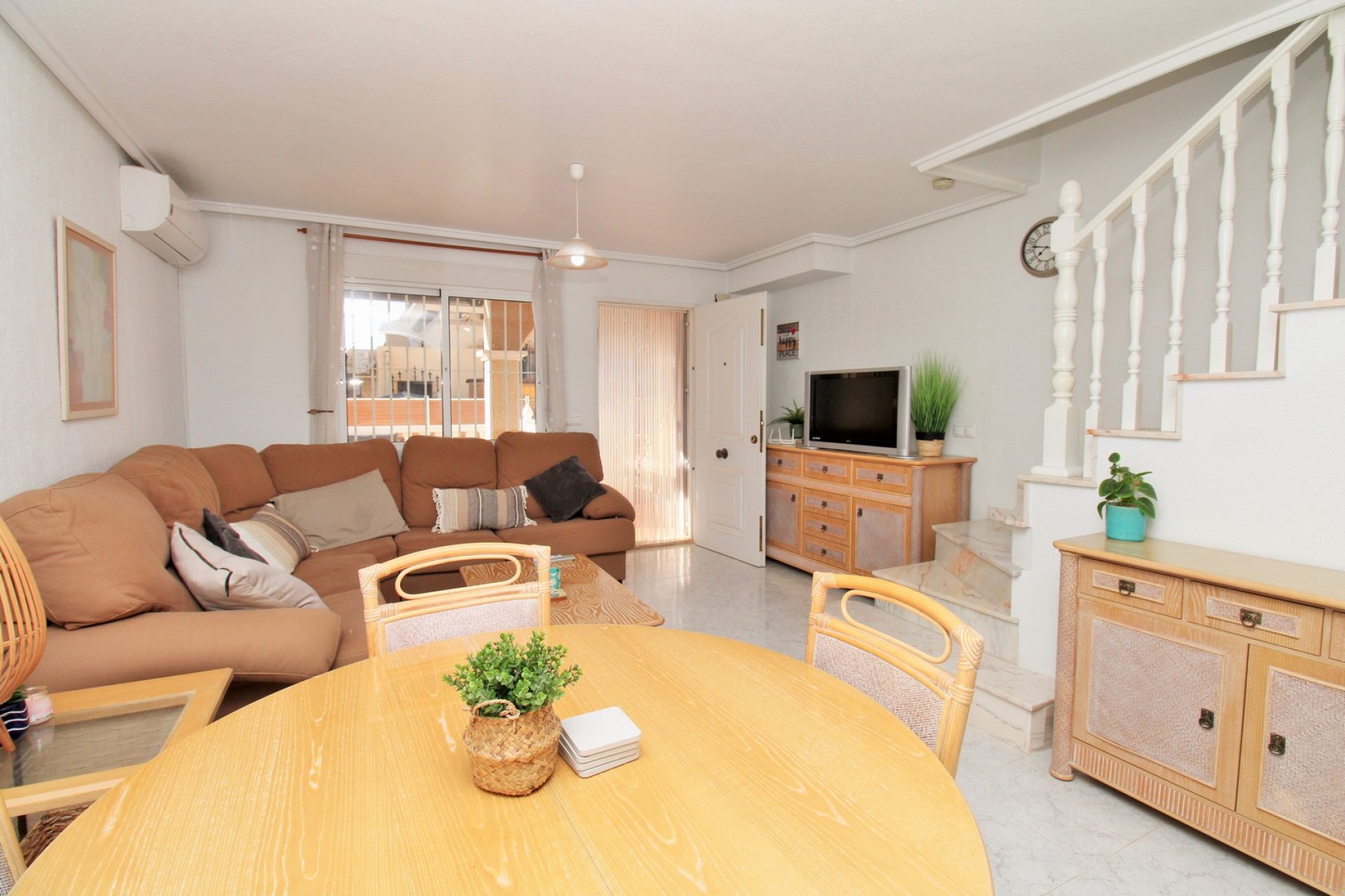 Resale - Townhouse -
Playa Flamenca