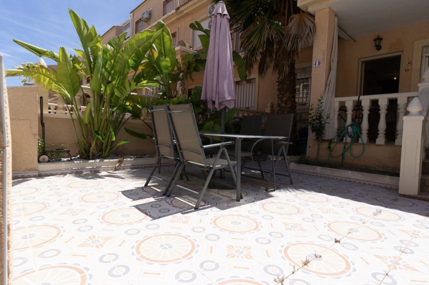 Resale - Townhouse -
Playa Flamenca