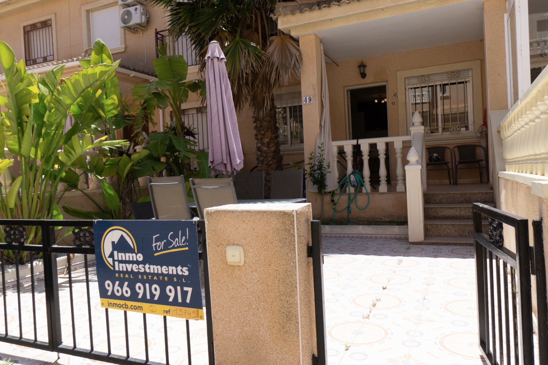 Resale - Townhouse -
Playa Flamenca
