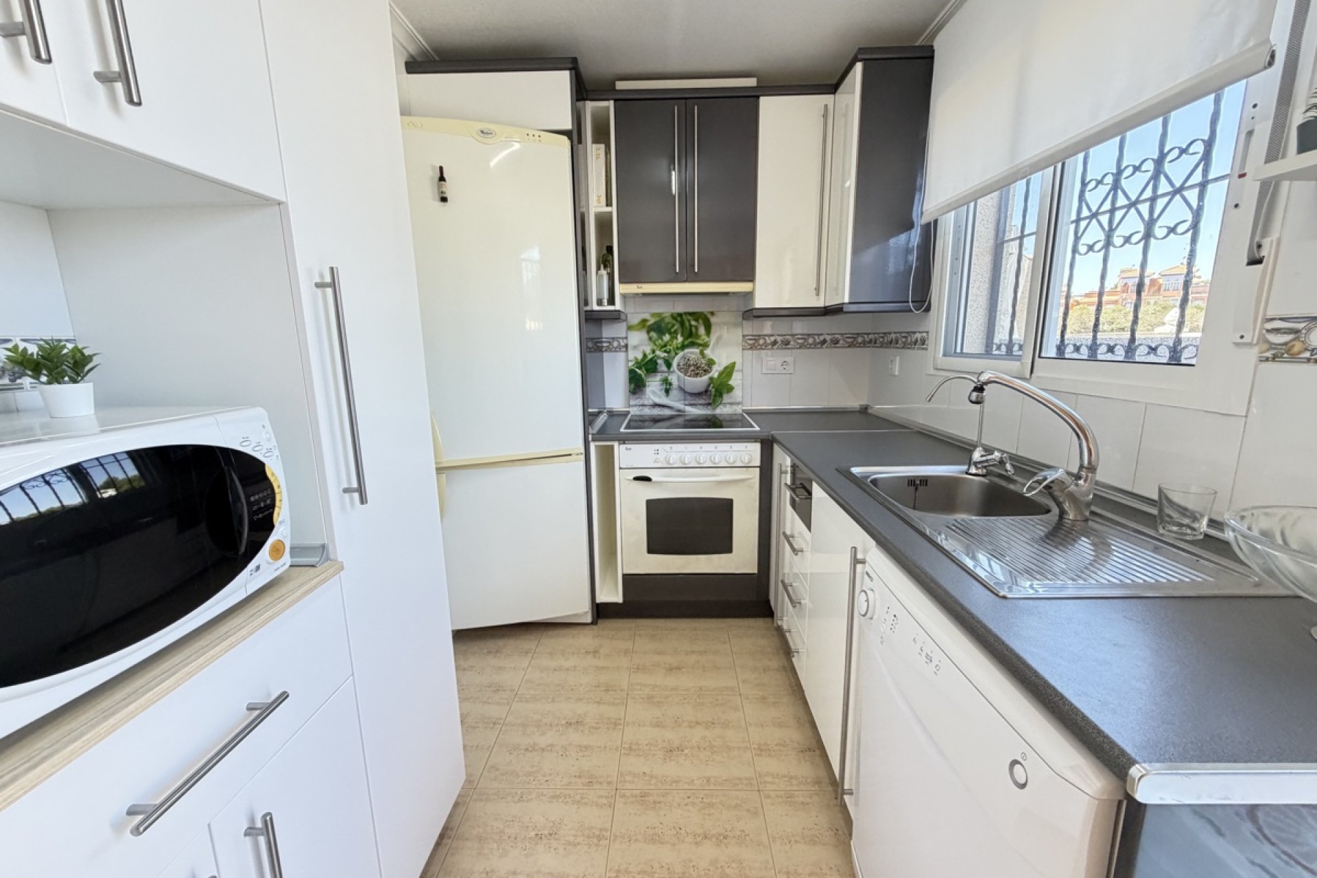 Resale - Townhouse -
Playa Flamenca