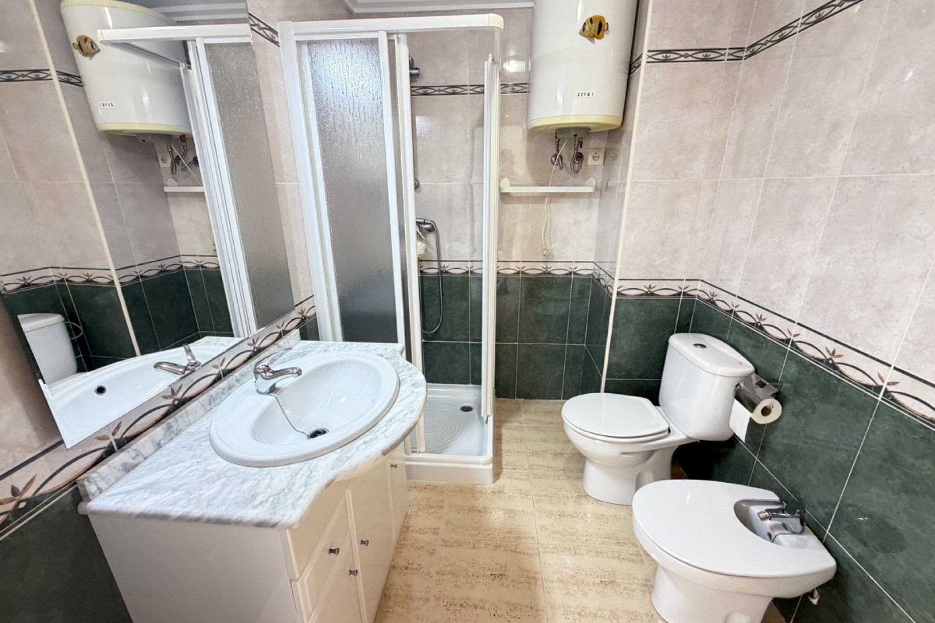 Resale - Townhouse -
Playa Flamenca