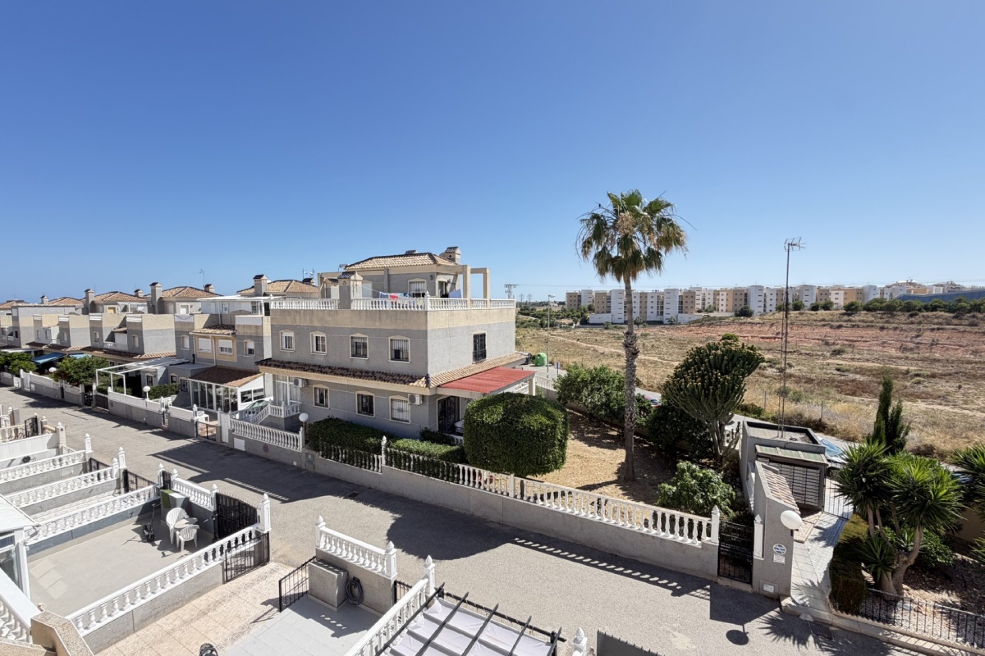 Resale - Townhouse -
Playa Flamenca