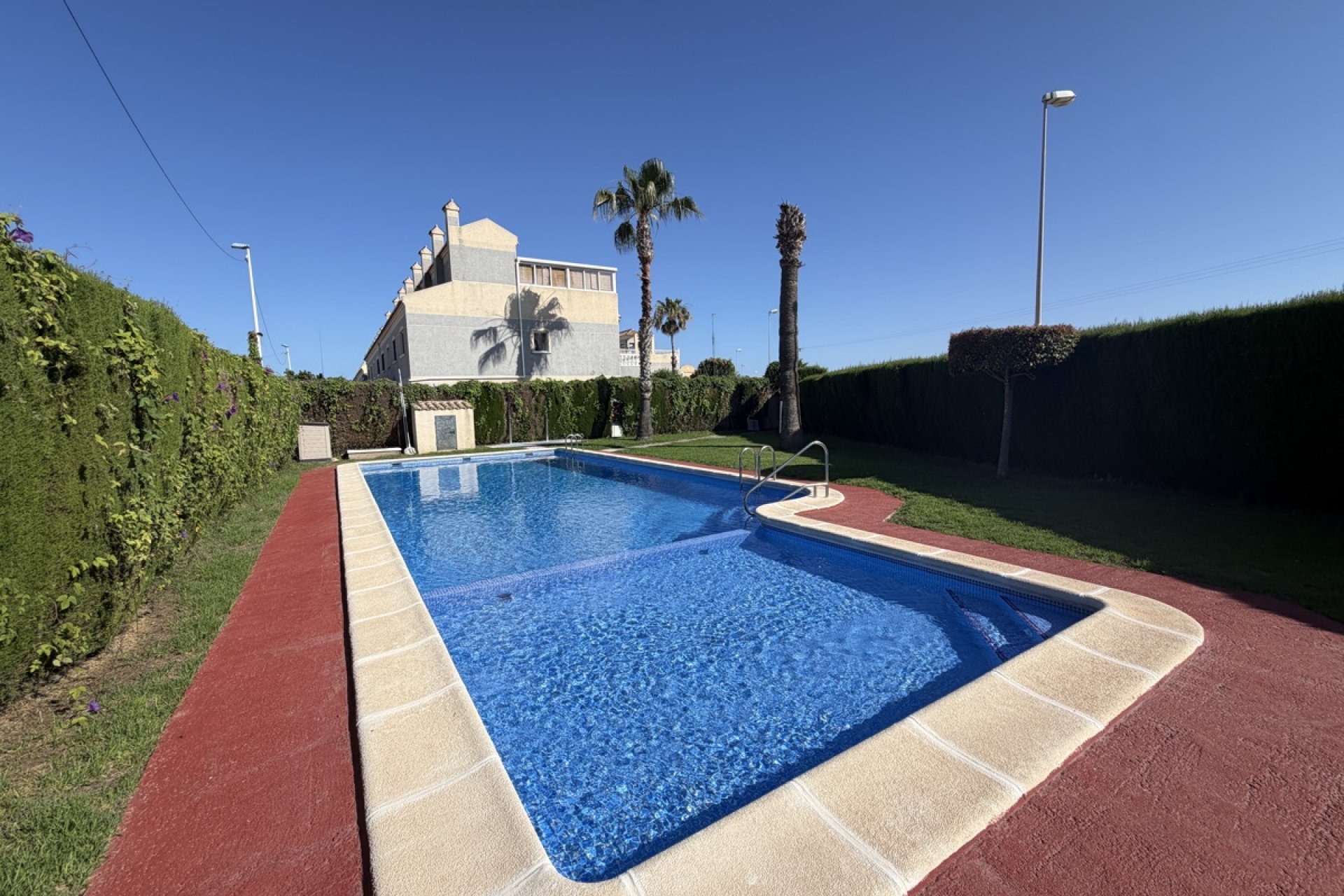 Resale - Townhouse -
Playa Flamenca