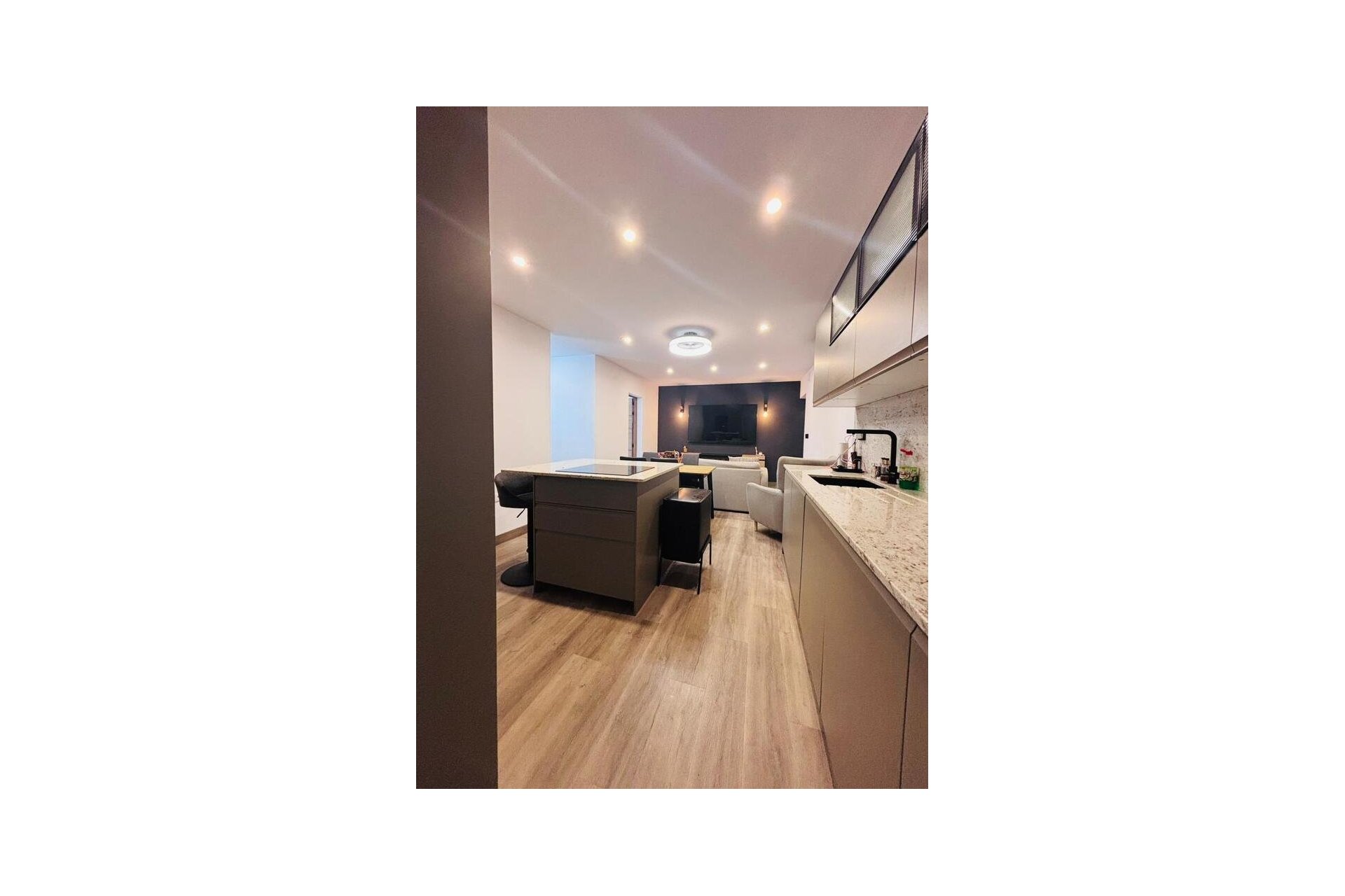 Resale - Townhouse -
San Miguel - Costa Blanca