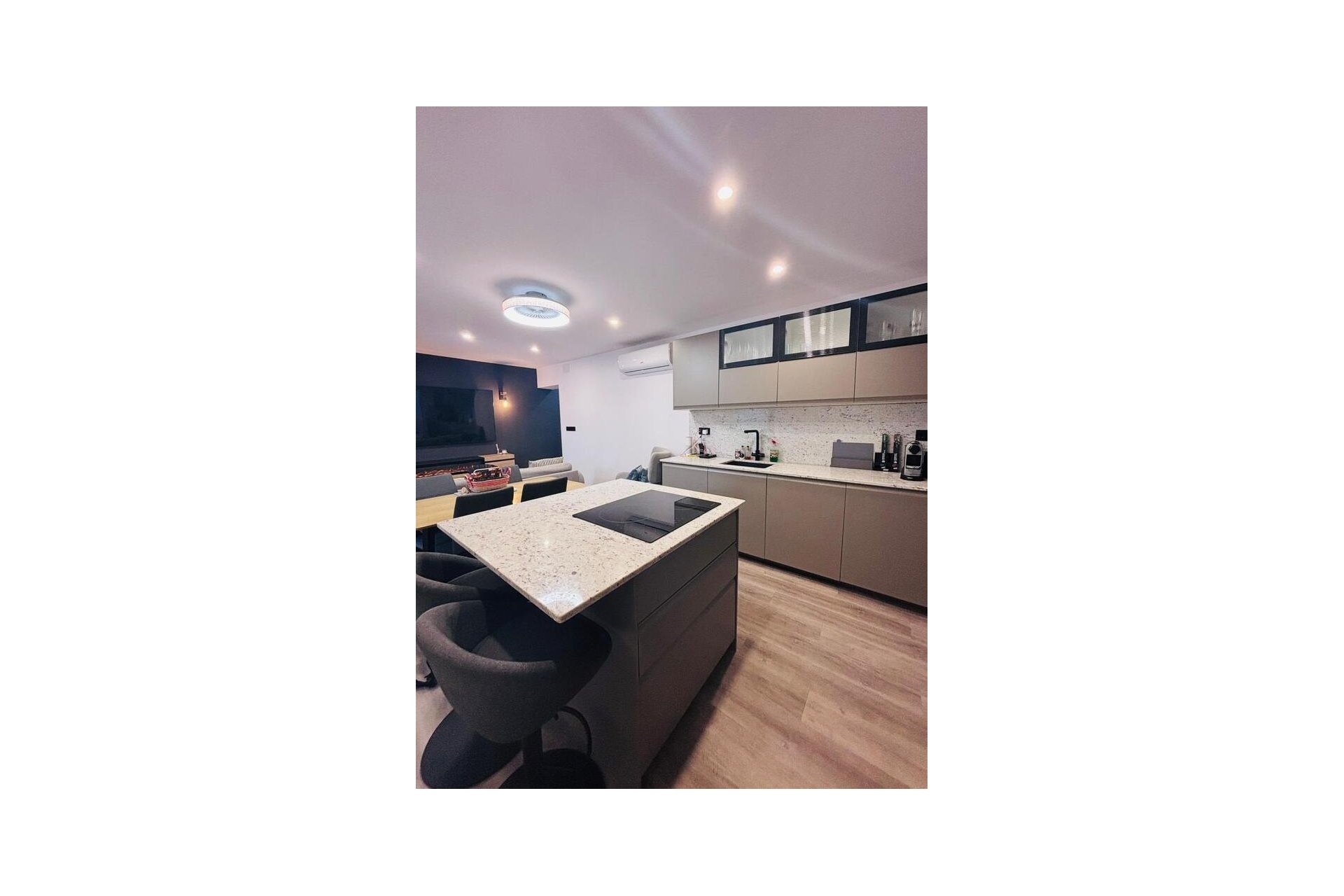 Resale - Townhouse -
San Miguel - Costa Blanca