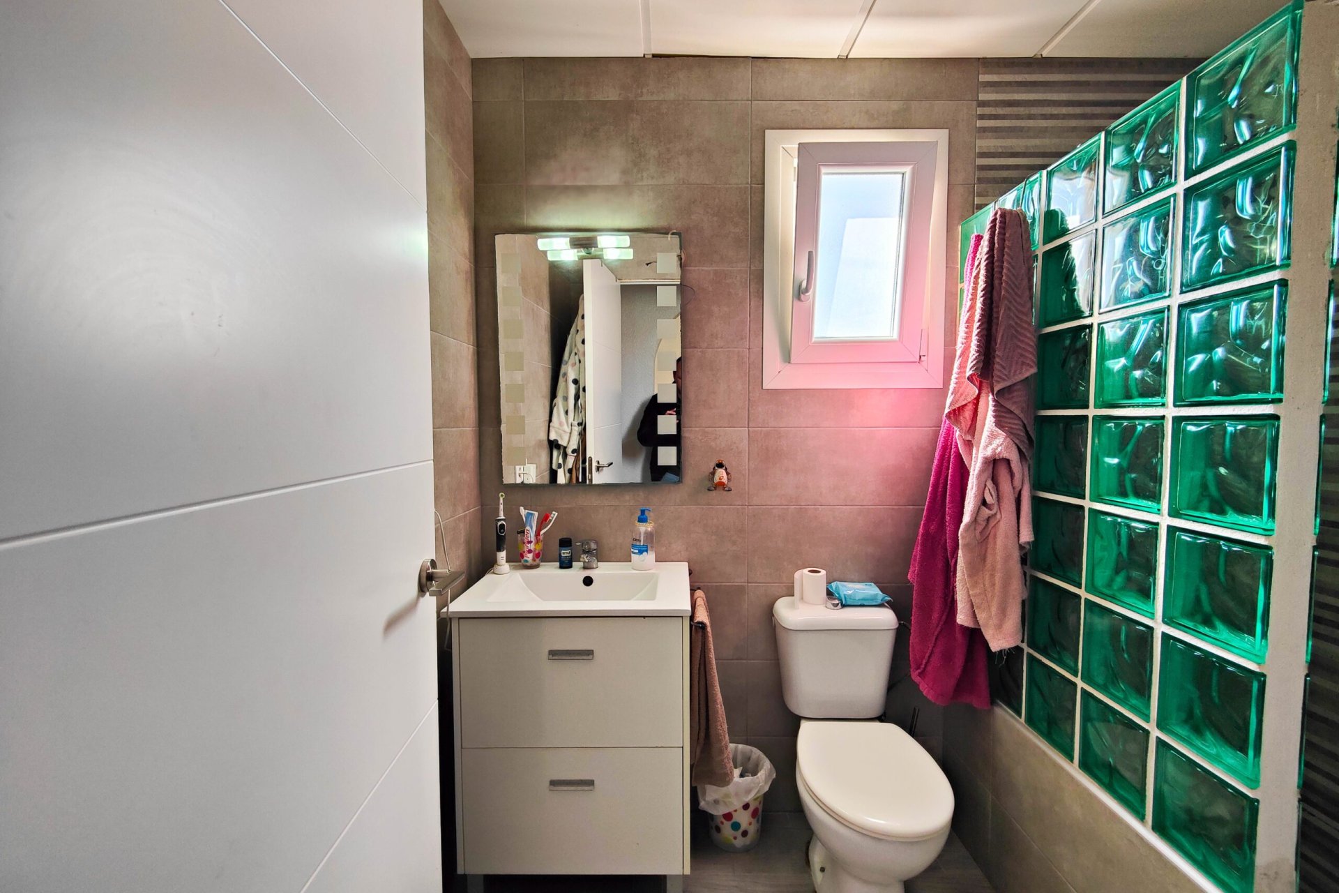 Resale - Townhouse -
San Miguel - San Miguel de Salinas