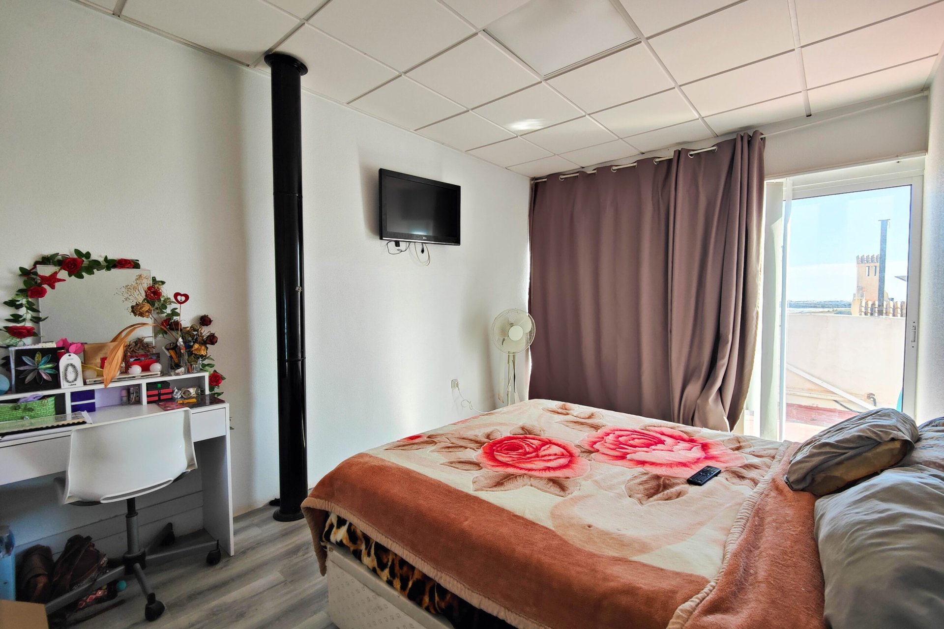 Resale - Townhouse -
San Miguel - San Miguel de Salinas