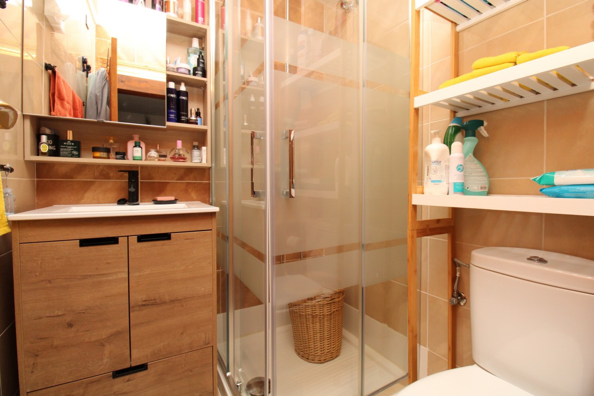 Resale - Townhouse -
San Miguel - San Miguel de Salinas