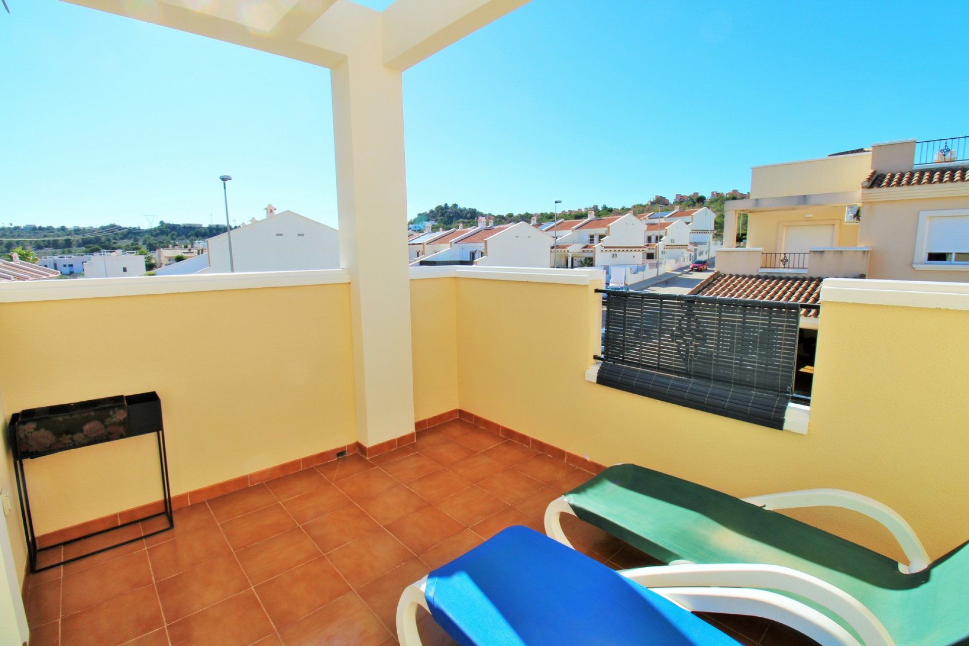 Resale - Townhouse -
San Miguel - San Miguel de Salinas