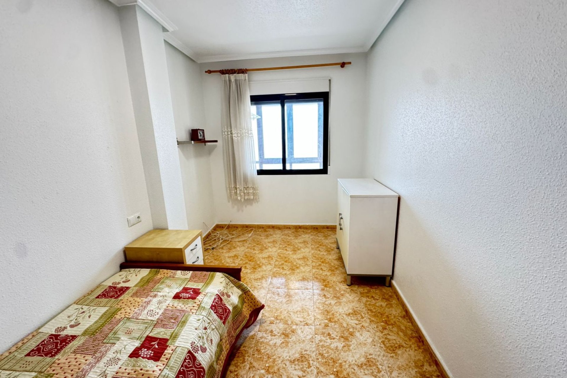 Resale - Townhouse -
San Miguel - San Miguel de Salinas