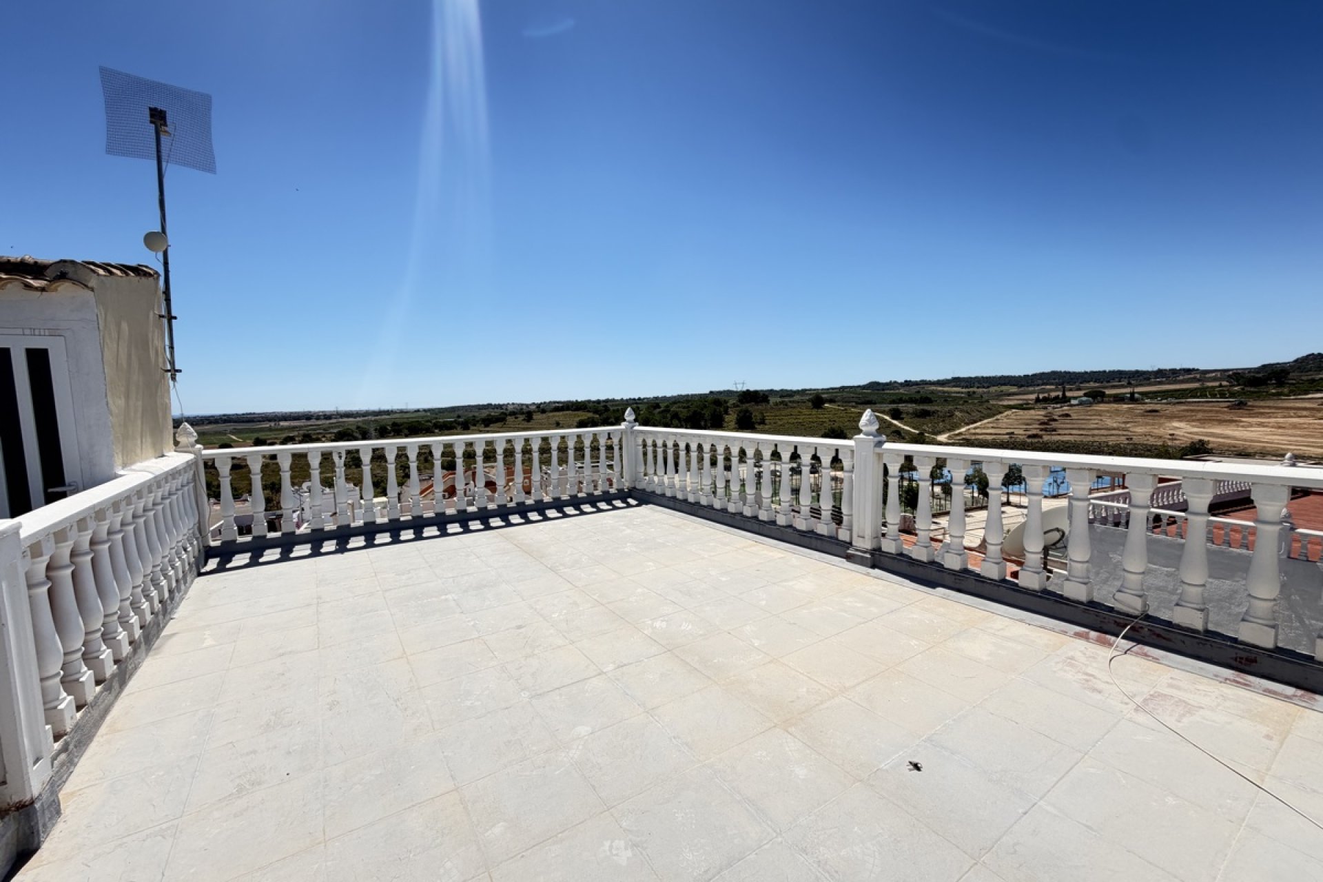 Resale - Townhouse -
San Miguel - San Miguel de Salinas