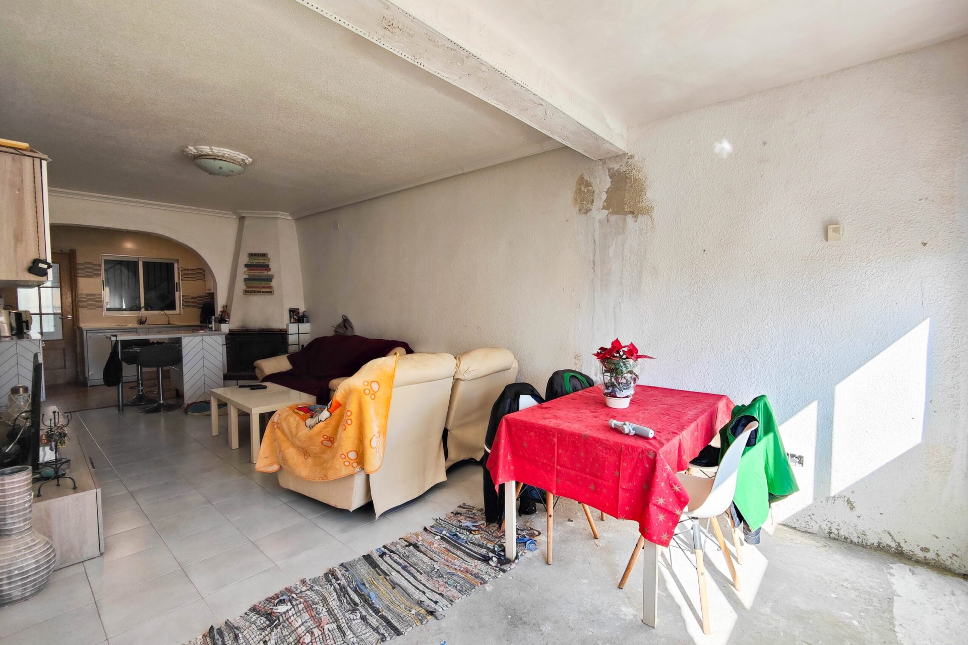 Resale - Townhouse -
San Miguel - San Miguel de Salinas