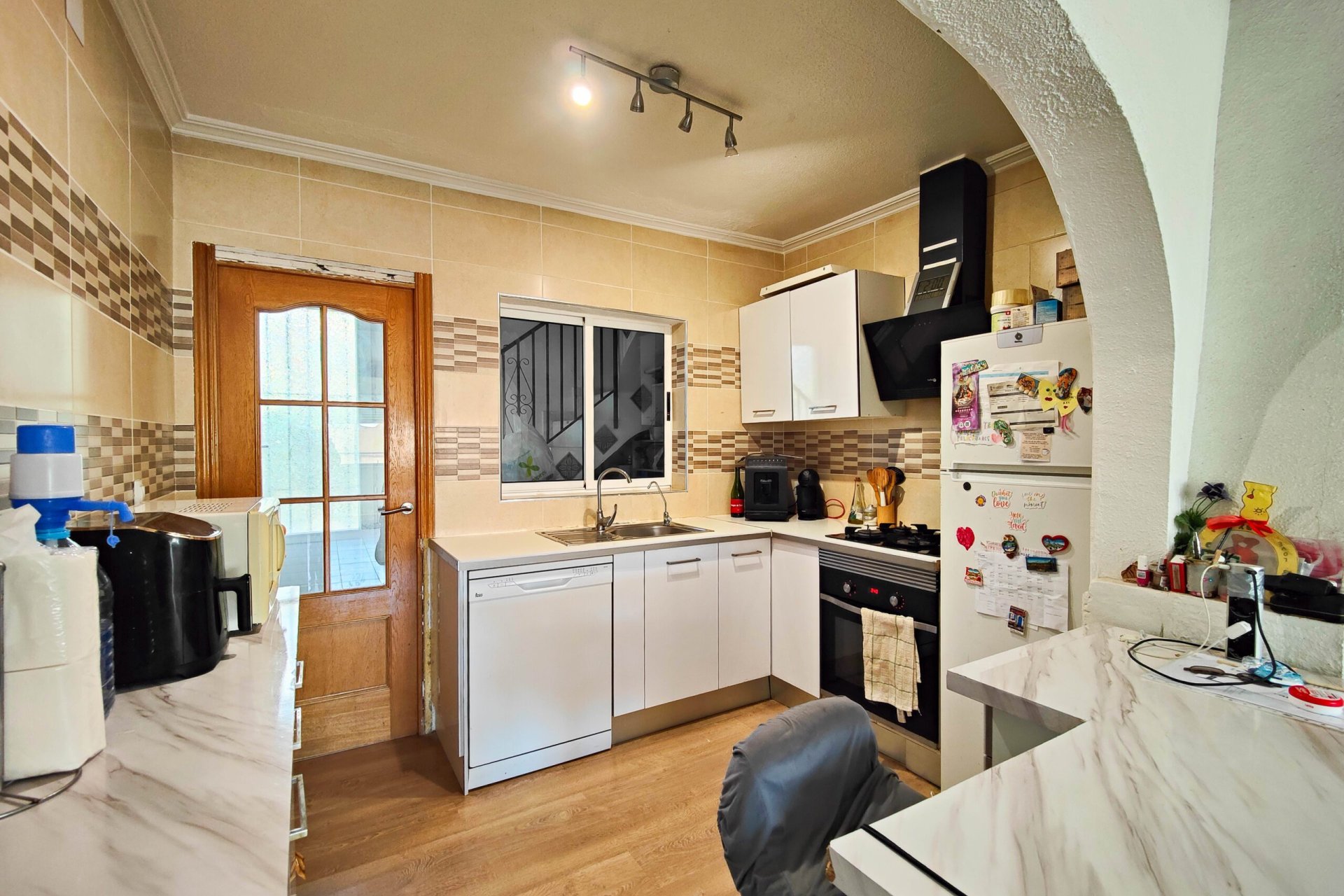 Resale - Townhouse -
San Miguel - San Miguel de Salinas