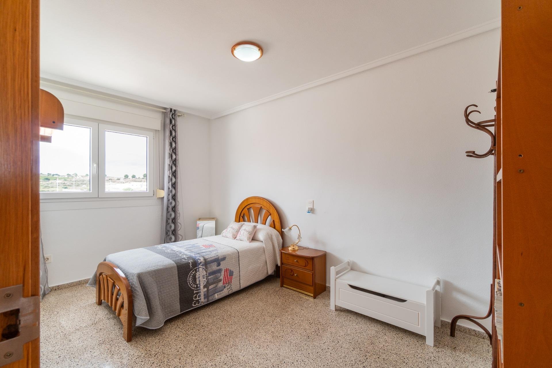 Resale - Townhouse -
San Miguel - Torremendo