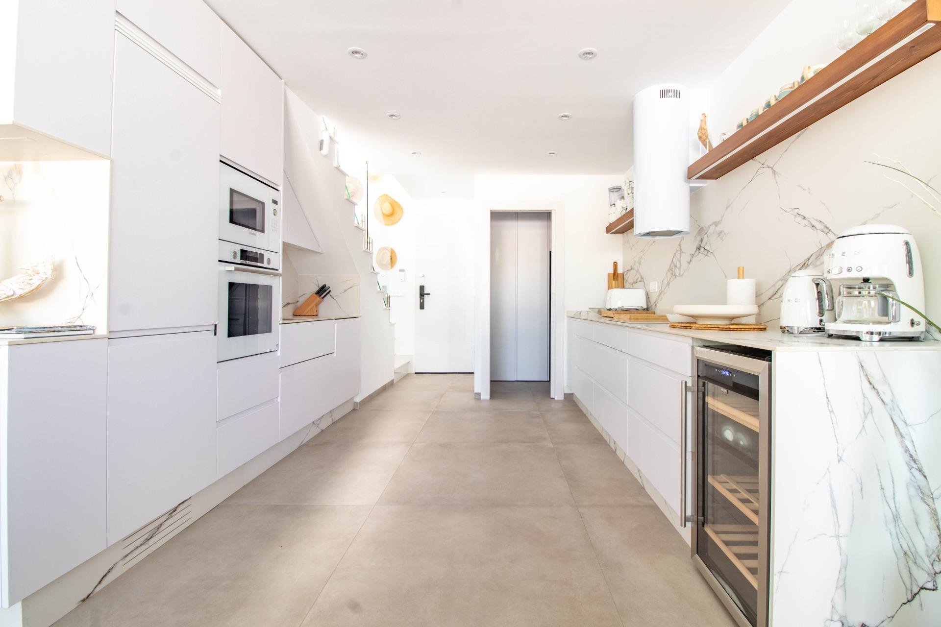 Resale - Townhouse -
Santiago de la Ribera - zona san blas