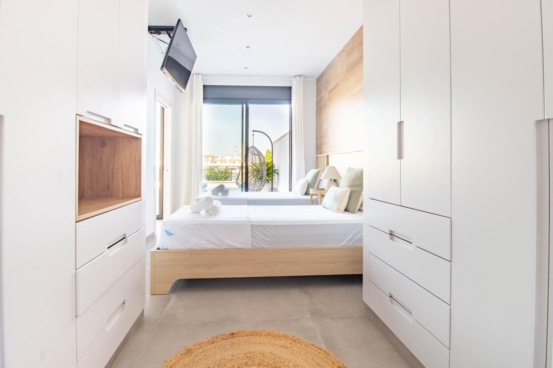 Resale - Townhouse -
Santiago de la Ribera - zona san blas