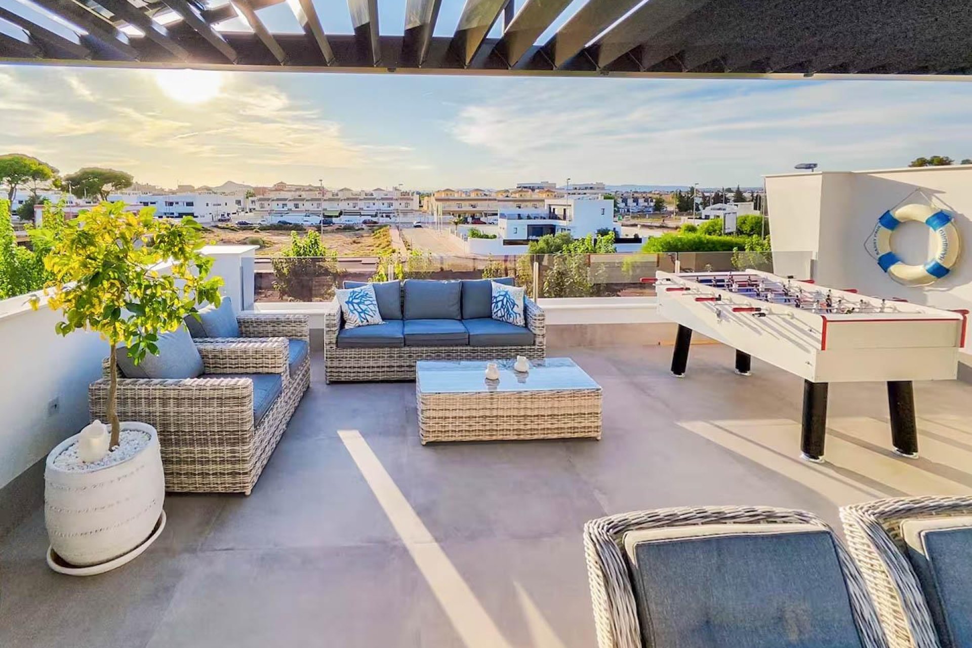 Resale - Townhouse -
Santiago de la Ribera - zona san blas