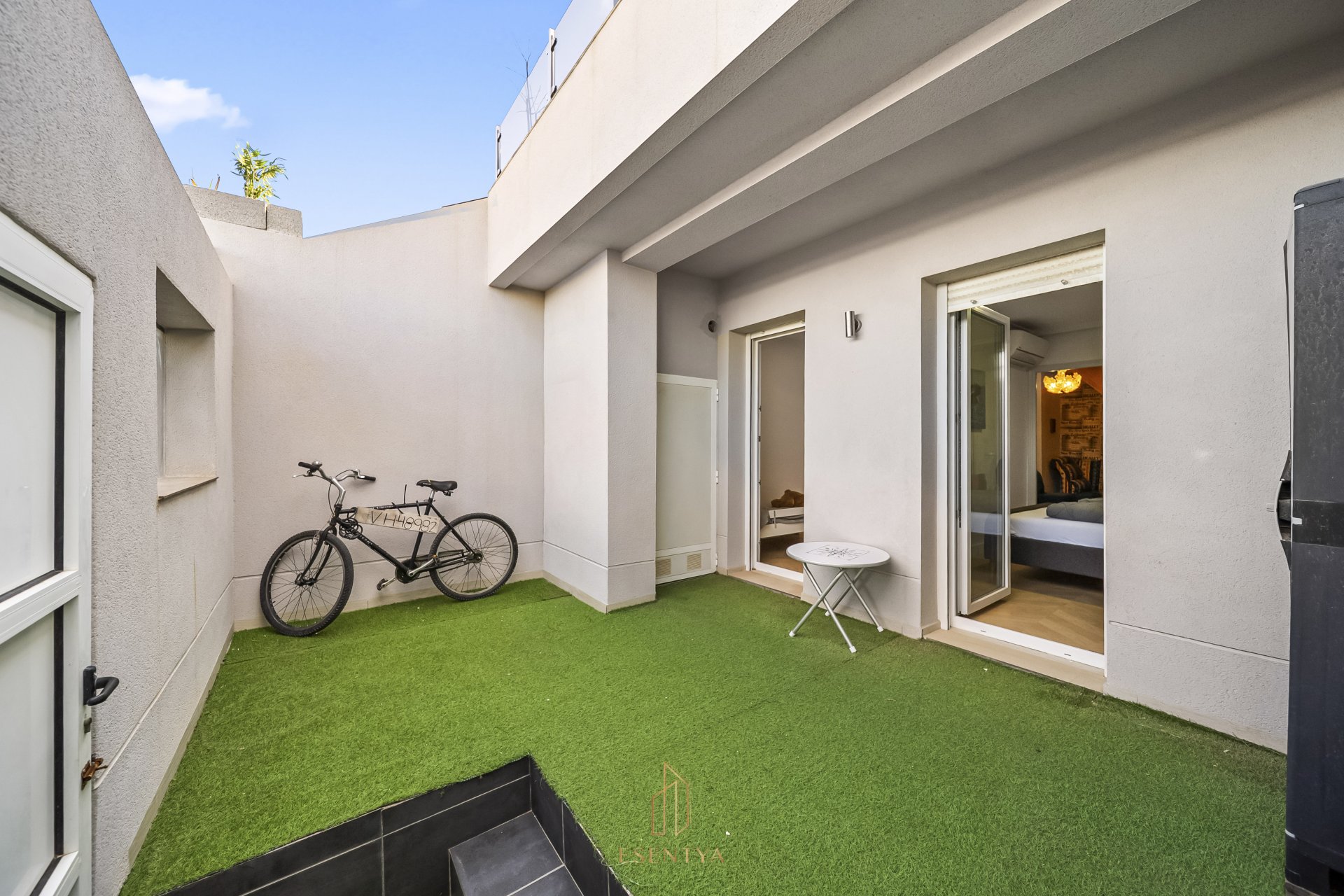 Resale - Townhouse -
Torrevieja - Cabo cervera