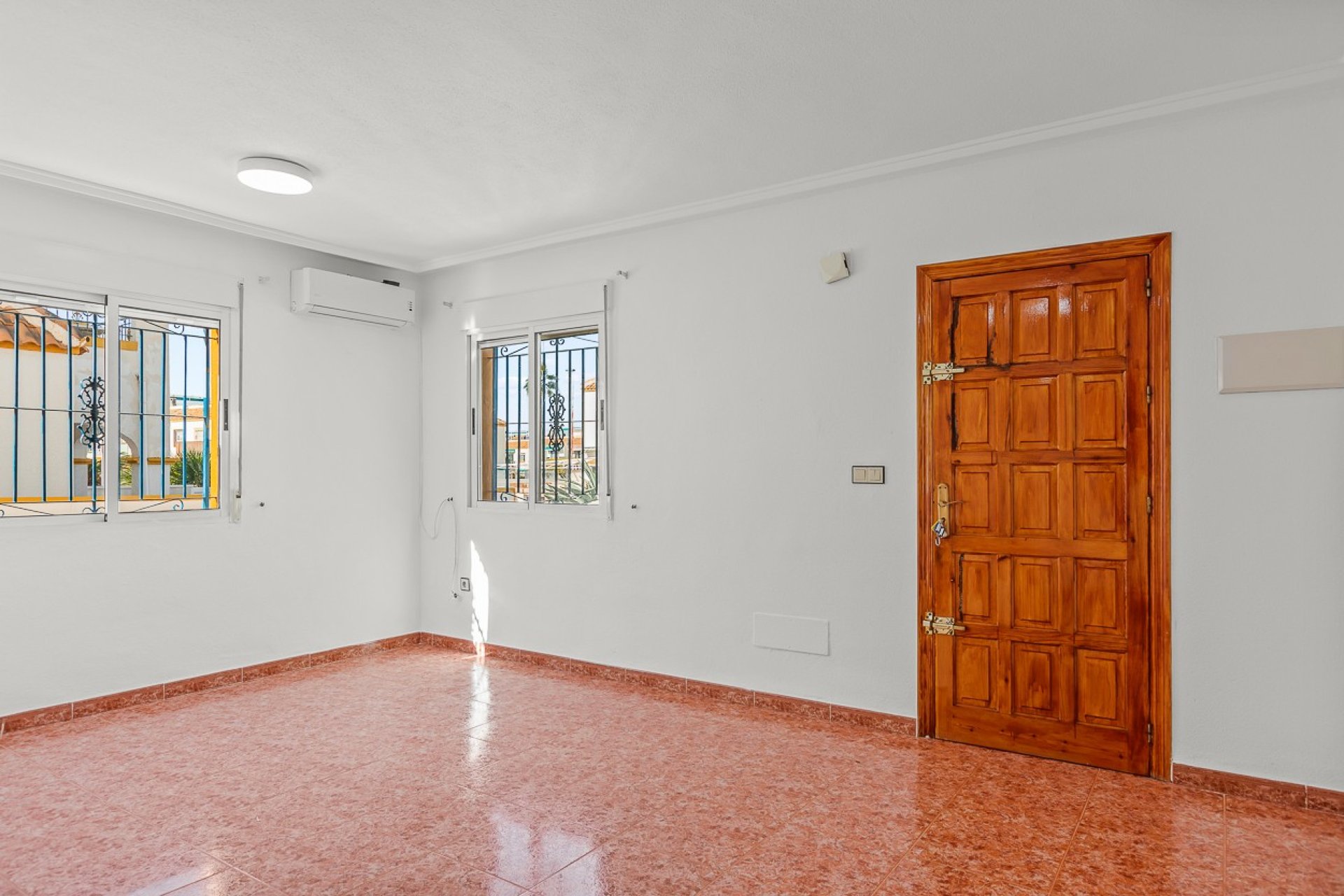 Resale - Townhouse -
Torrevieja - Jardin Del Mar