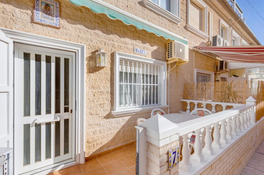 Resale - Townhouse -
Torrevieja - La Mata