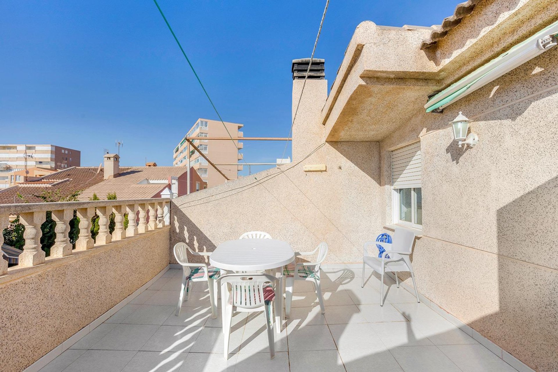 Resale - Townhouse -
Torrevieja - La Mata