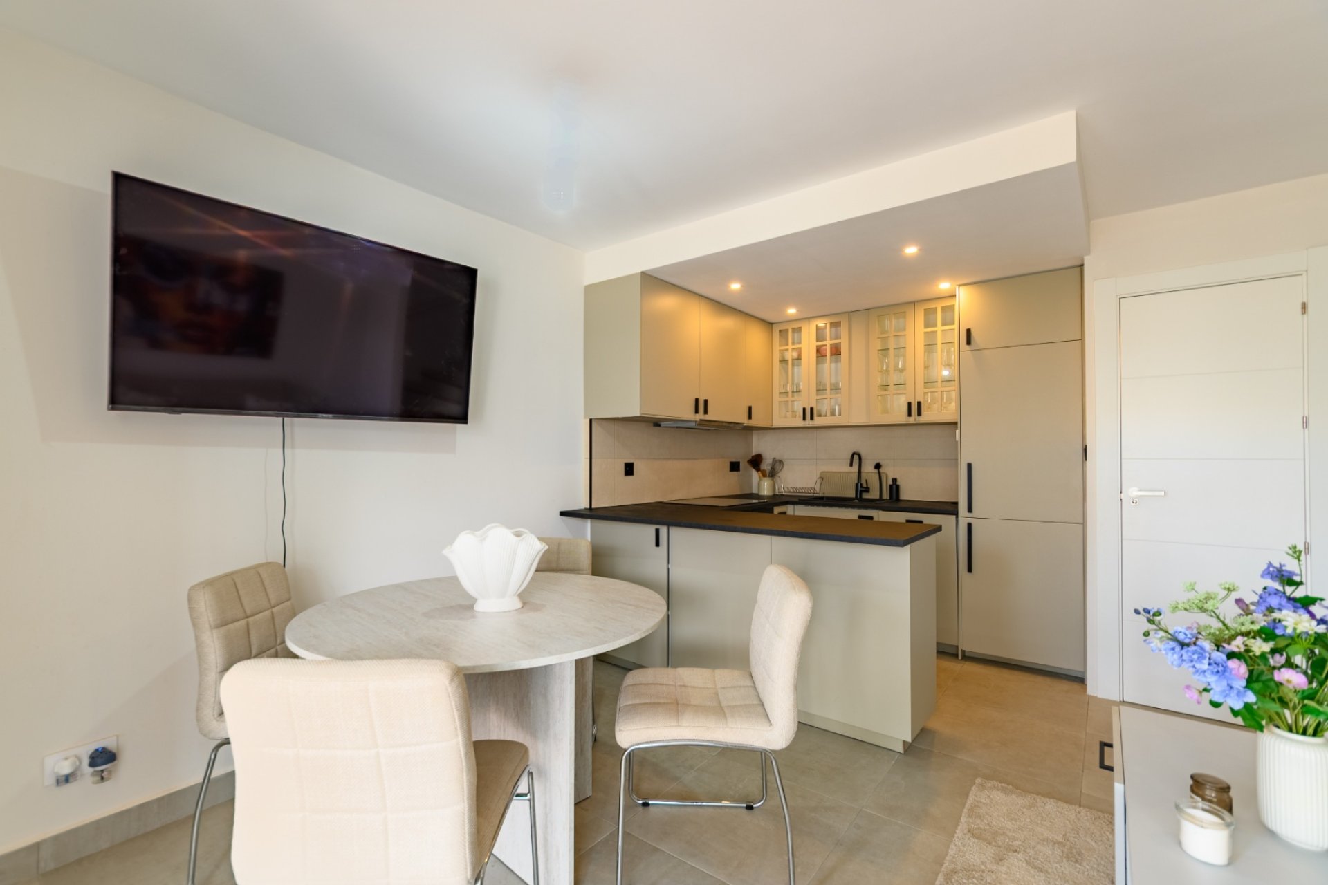 Resale - Townhouse -
Torrevieja - Lago jardin