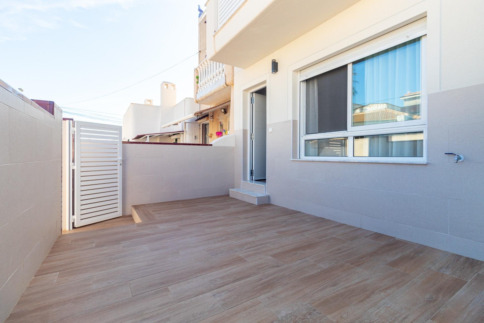 Resale - Townhouse -
Torrevieja - Los Frutales