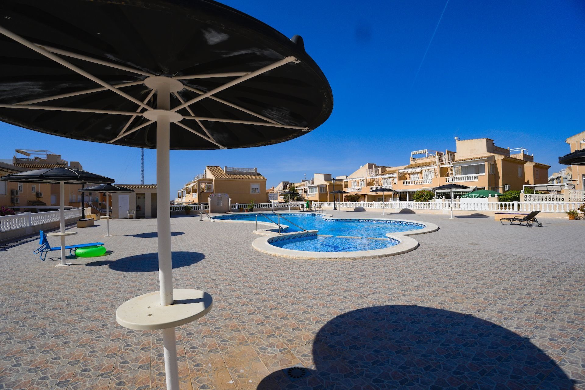 Resale - Townhouse -
Torrevieja