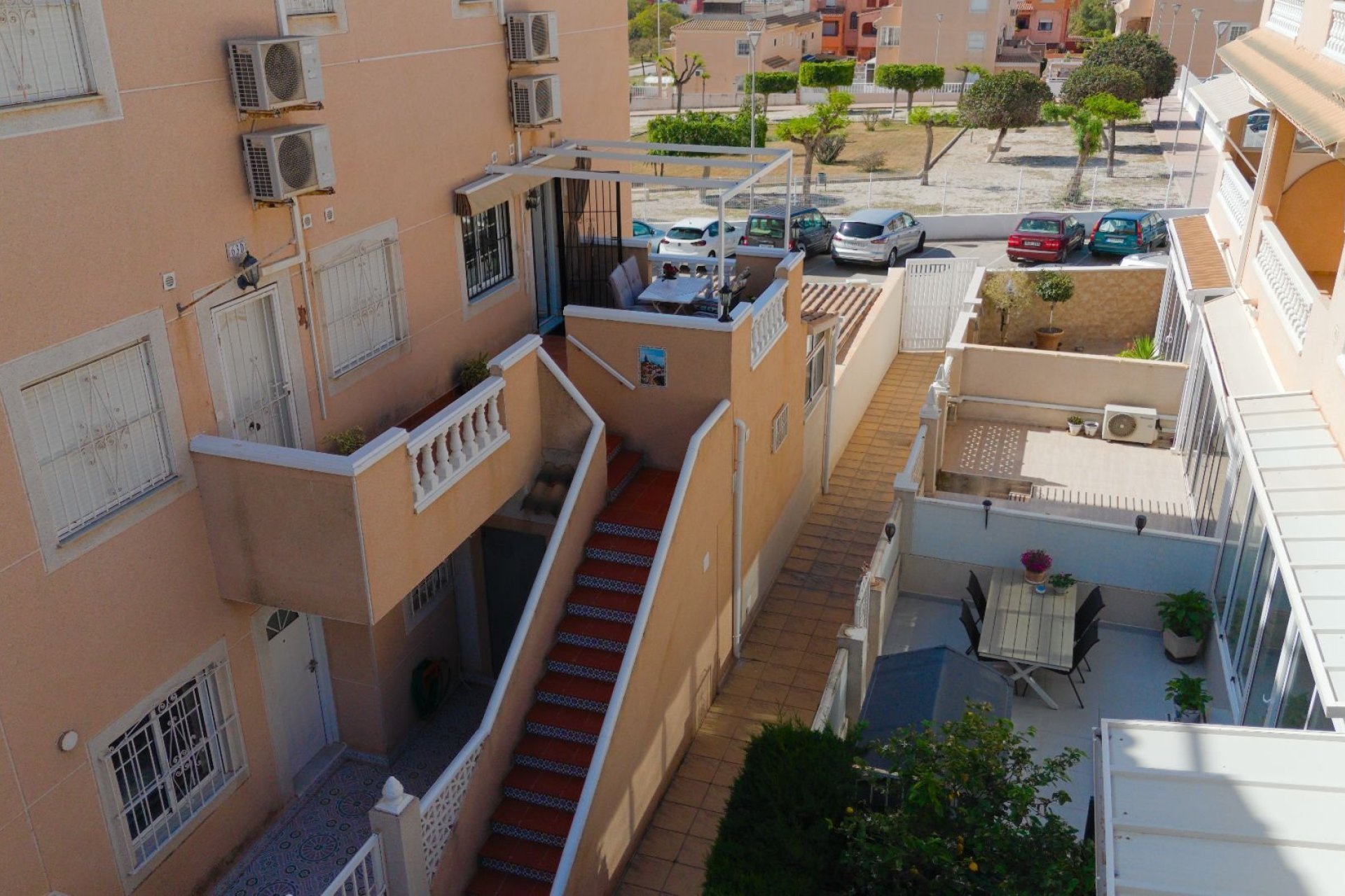 Resale - Townhouse -
Torrevieja