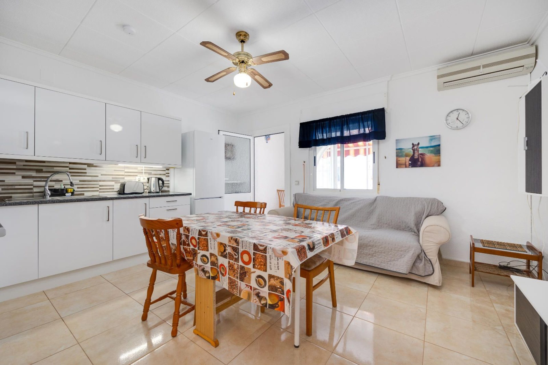 Resale - Townhouse -
Torrevieja