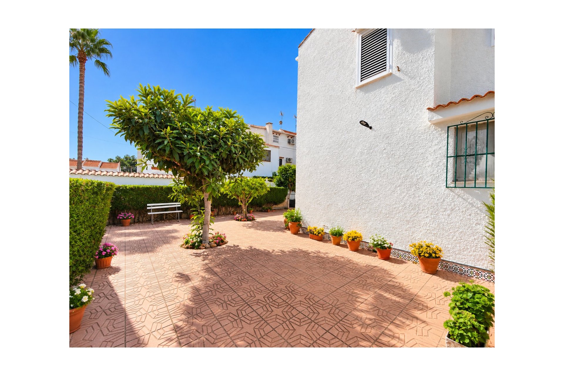 Resale - Townhouse -
Torrevieja