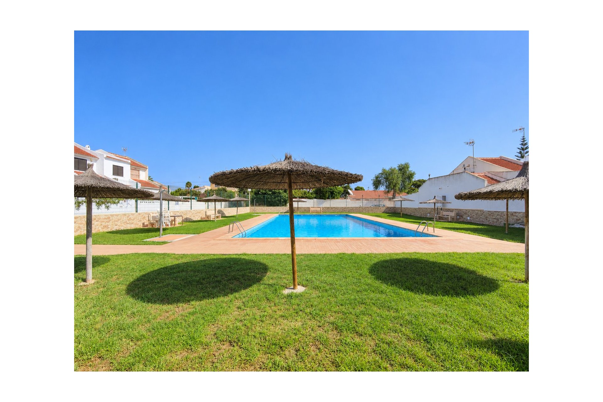 Resale - Townhouse -
Torrevieja