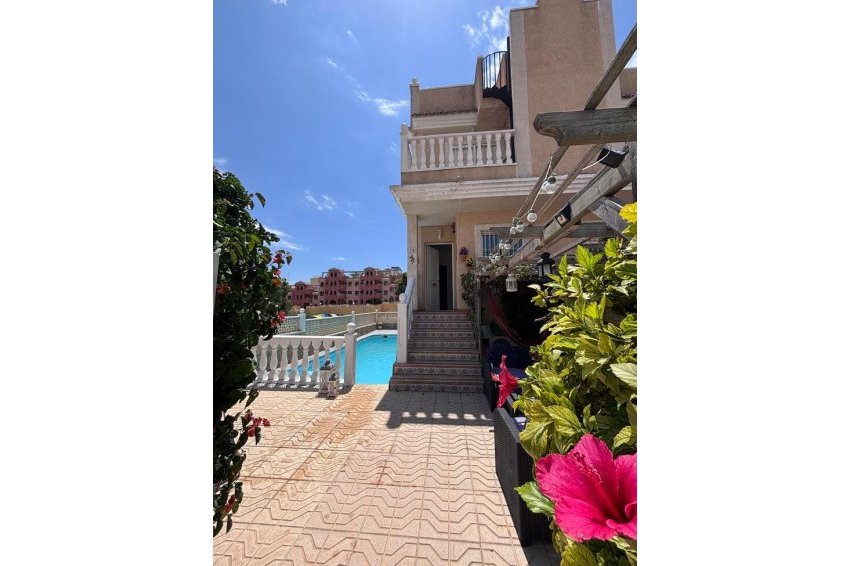 Resale - Townhouse -
Villamartin - Costa Blanca