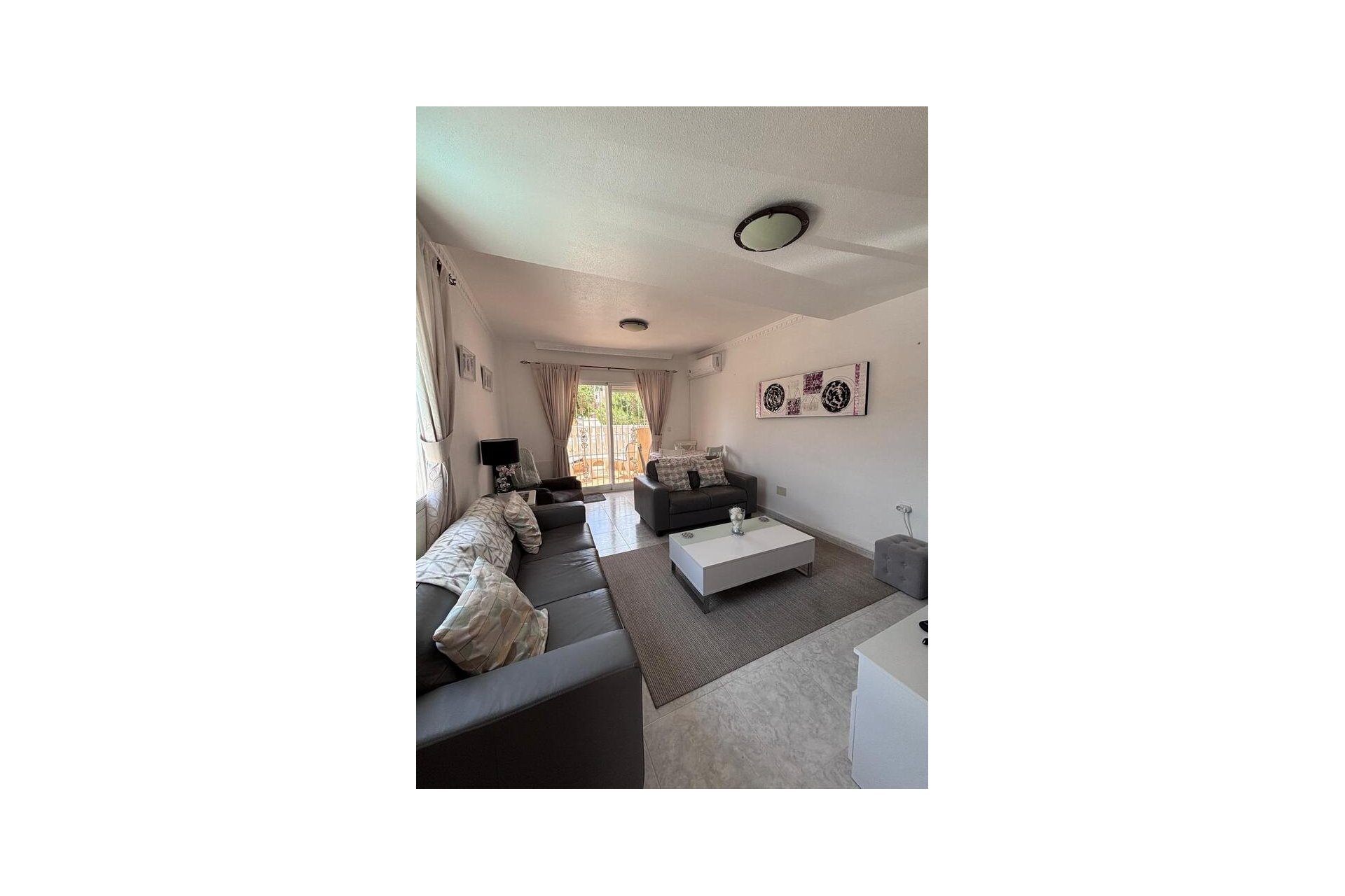 Resale - Townhouse -
Villamartin - Costa Blanca