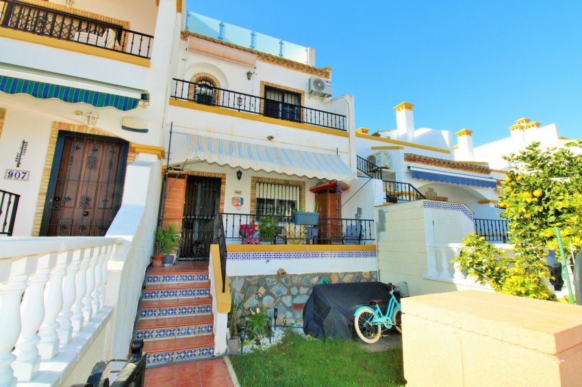 Resale - Townhouse -
Villamartin - Los Dolses