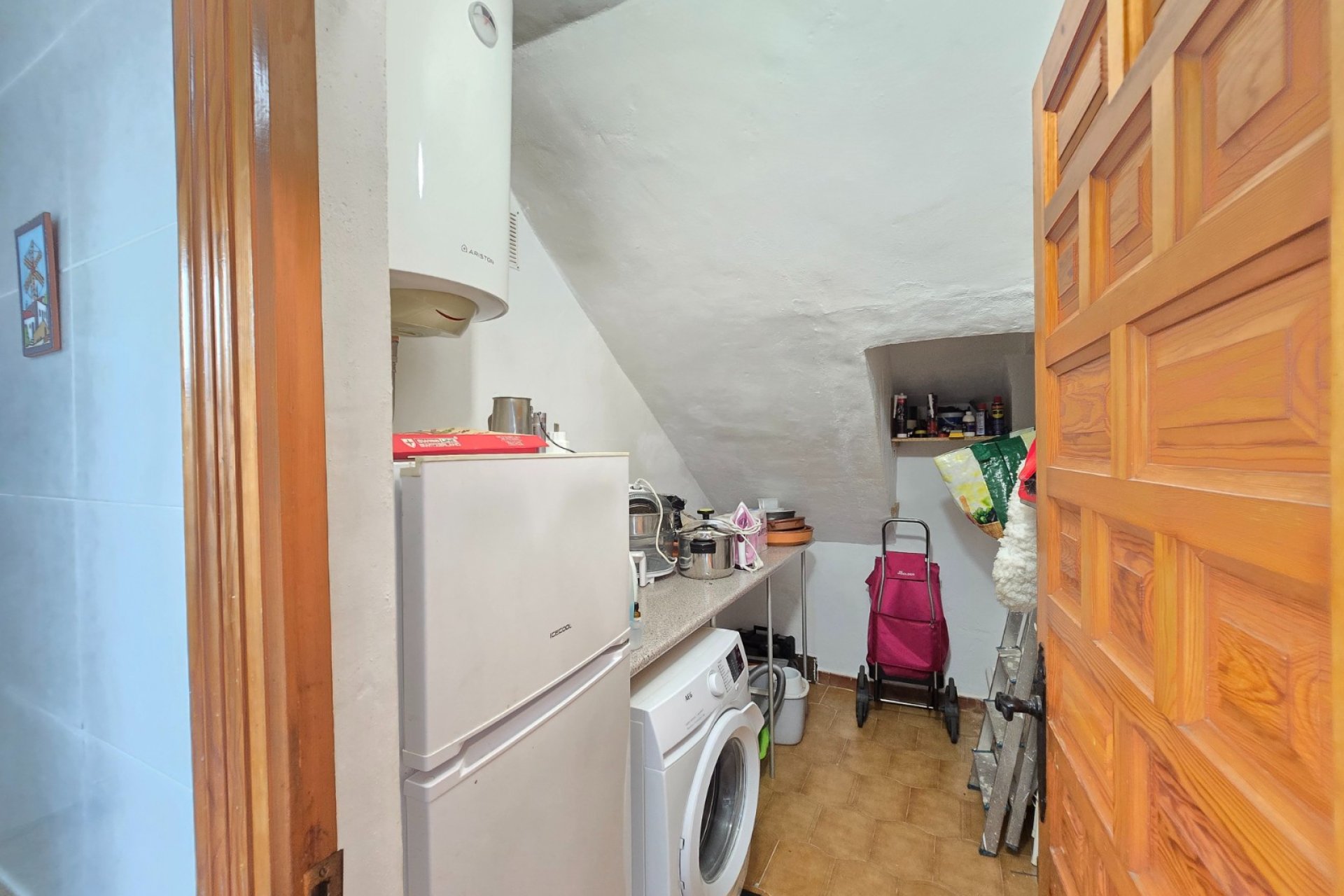 Resale - Townhouse * -
Villamartin * - Los Dolses *