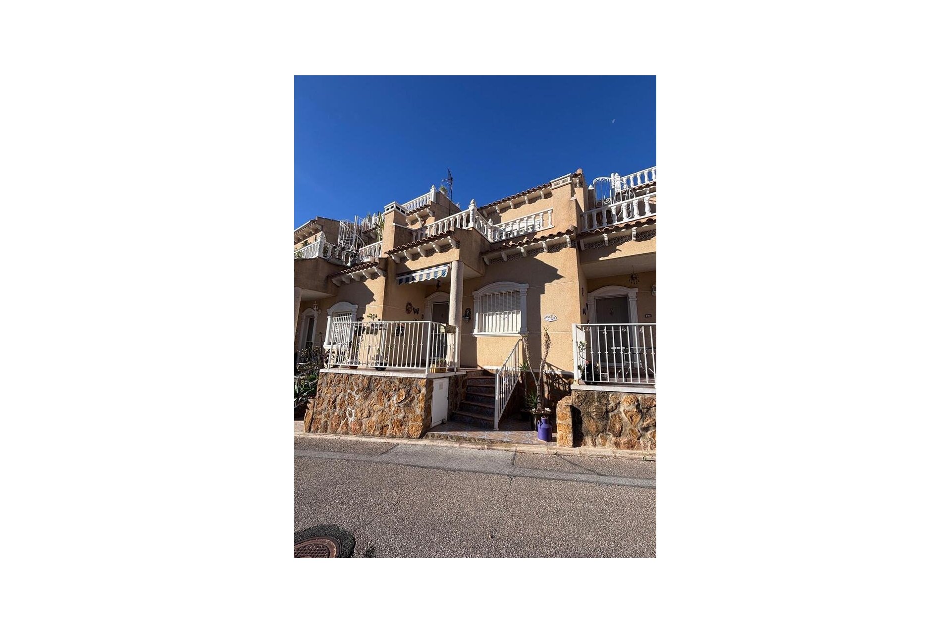 Resale - Townhouse -
Villamartin - Orihuela Costa