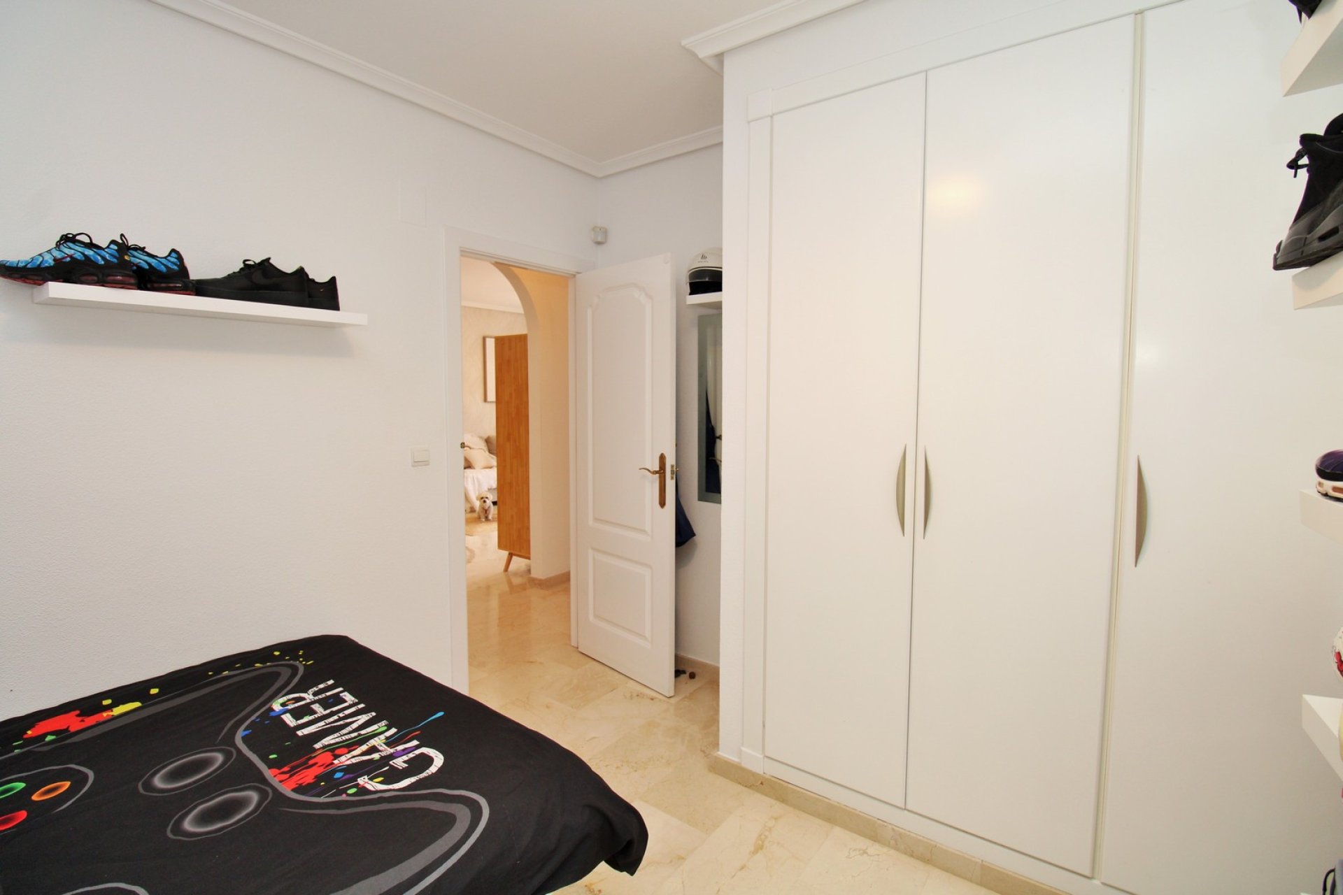 Resale - Townhouse -
Villamartin - PAU 8