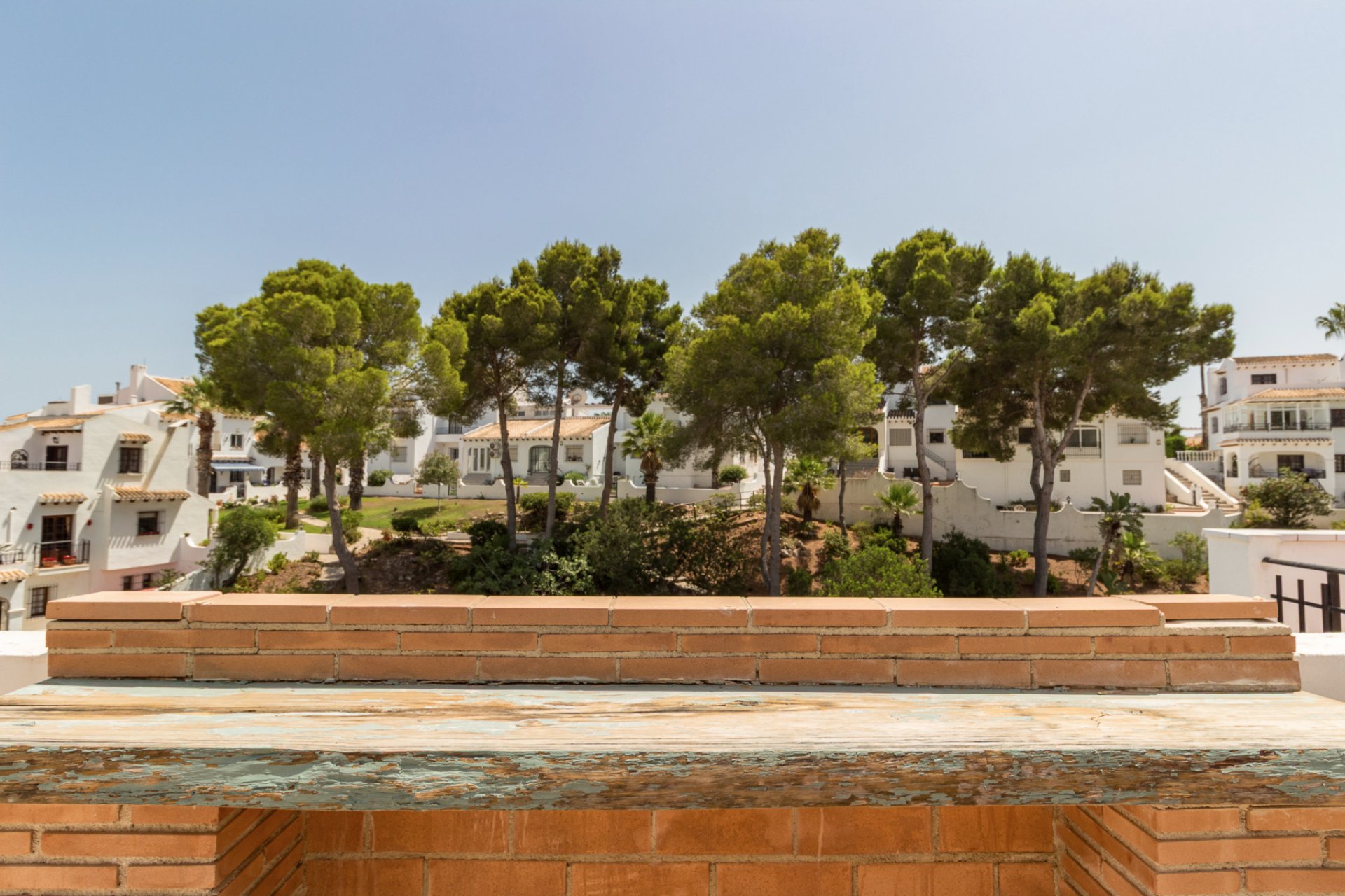 Resale - Townhouse -
Villamartin - Verdemar