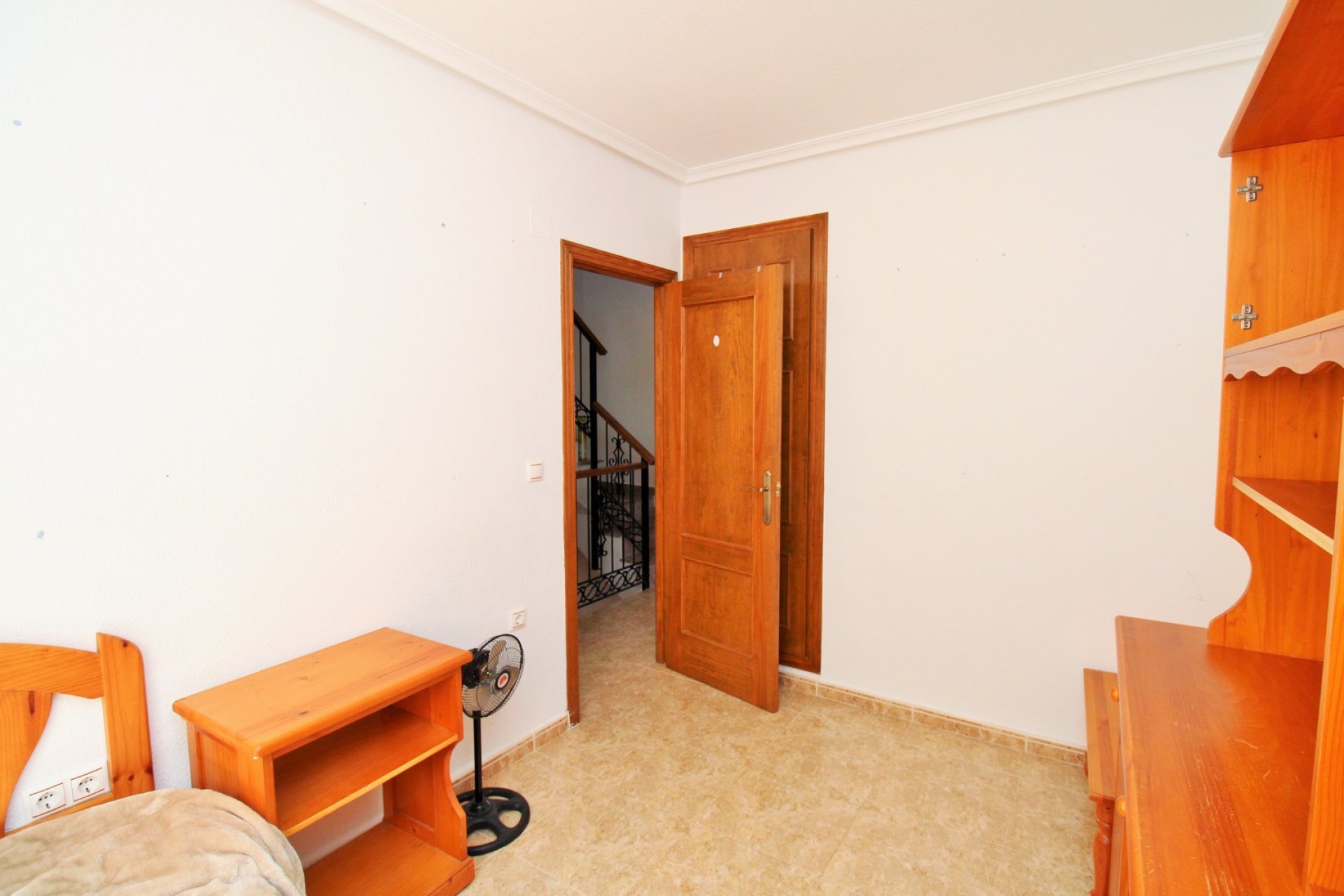 Resale - Townhouse -
Villamartin - Villamartín