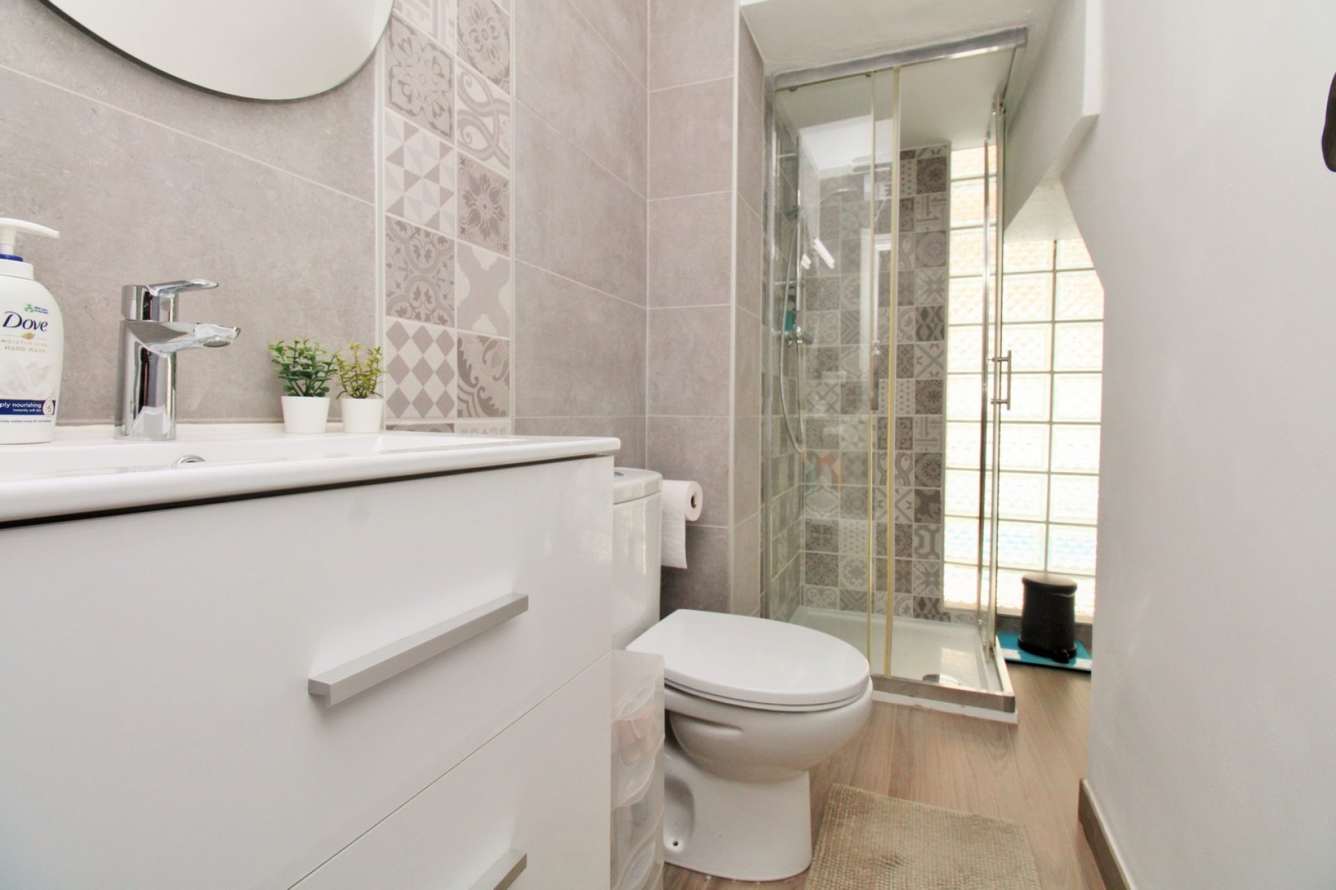 Resale - Townhouse -
Villamartin - Villamartín