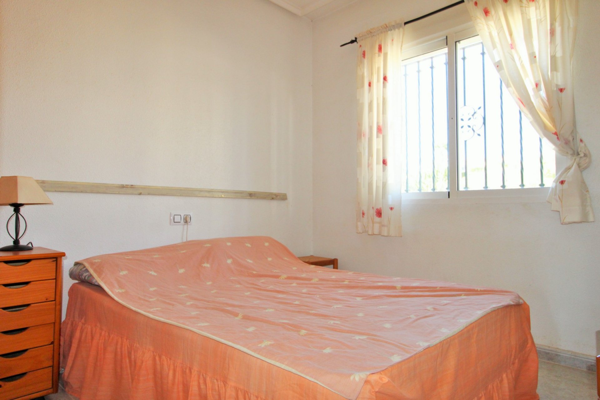 Resale - Townhouse -
Villamartin - Villamartín