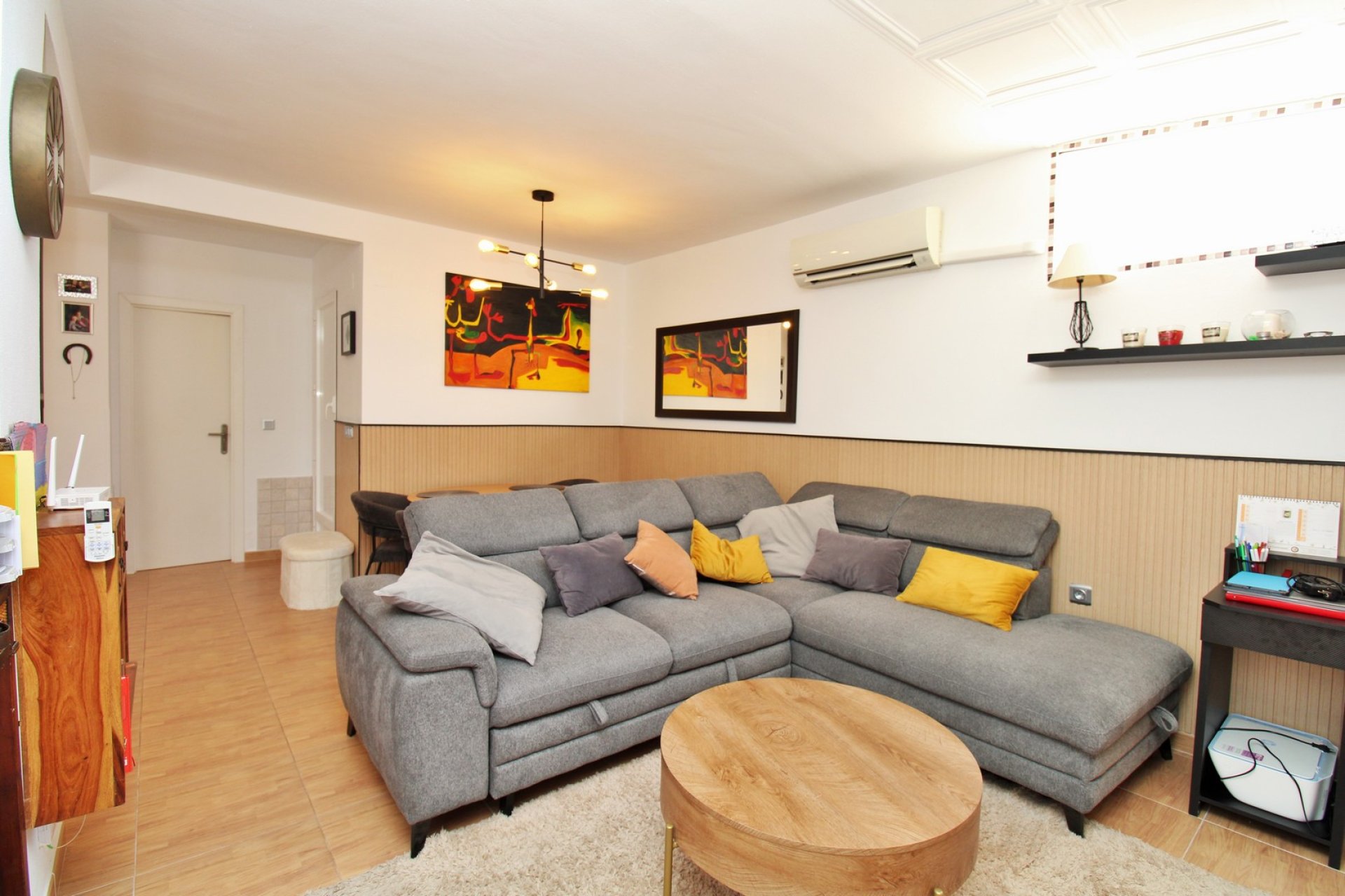Resale - Townhouse -
Villamartin - Villamartín