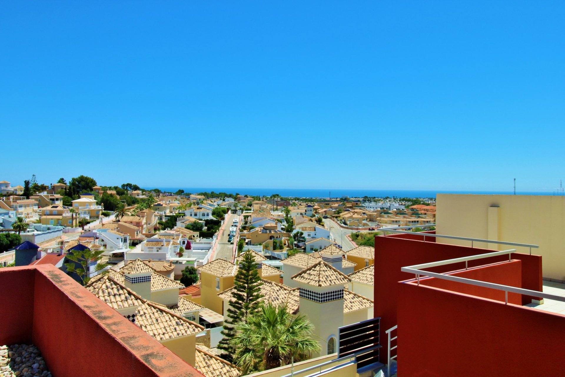 Resale - Townhouse -
Villamartin - Villamartín