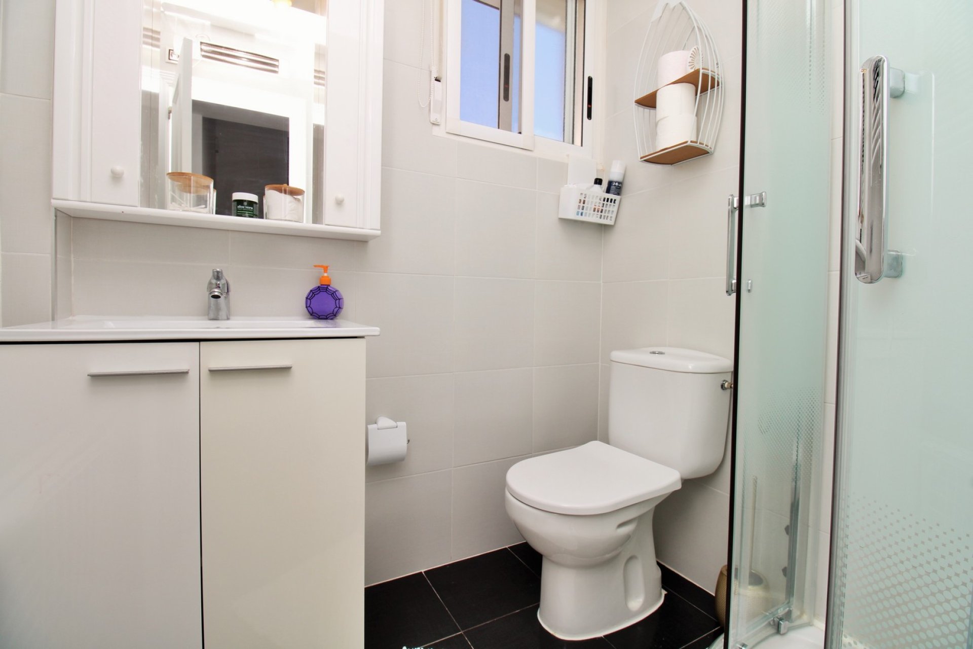 Resale - Townhouse -
Villamartin - Villamartín