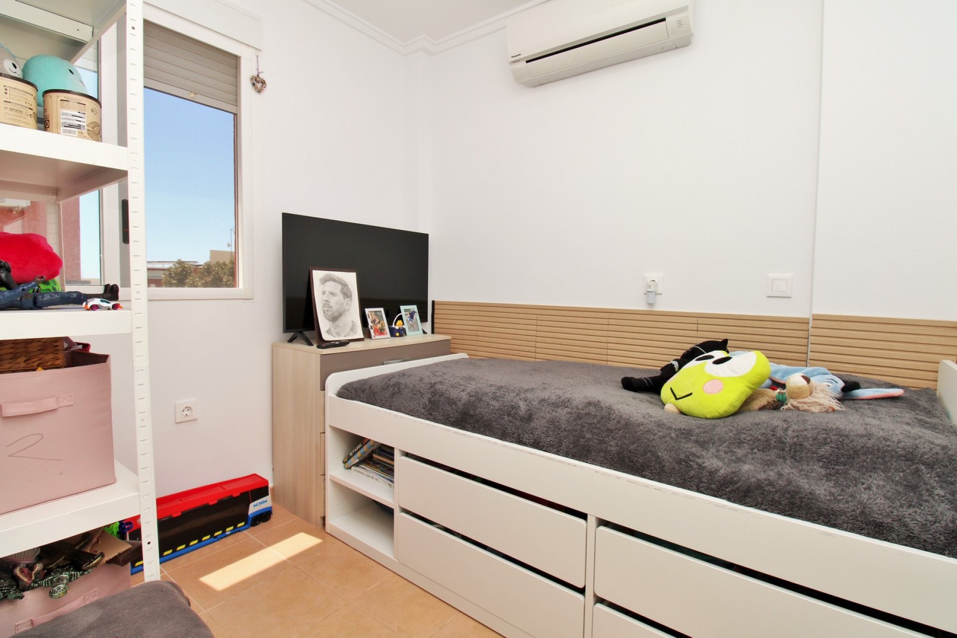 Resale - Townhouse -
Villamartin - Villamartín