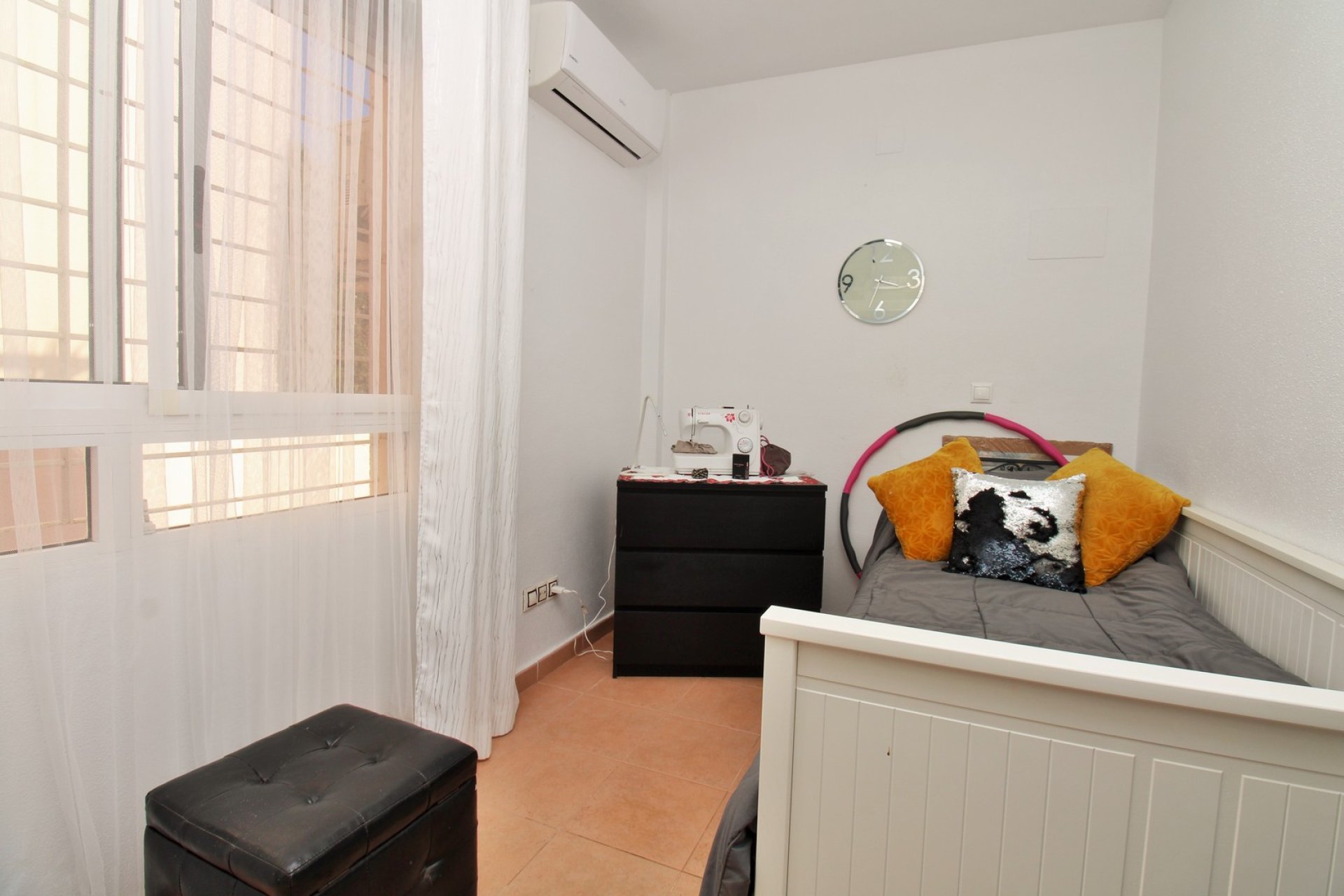 Resale - Townhouse -
Villamartin - Villamartín