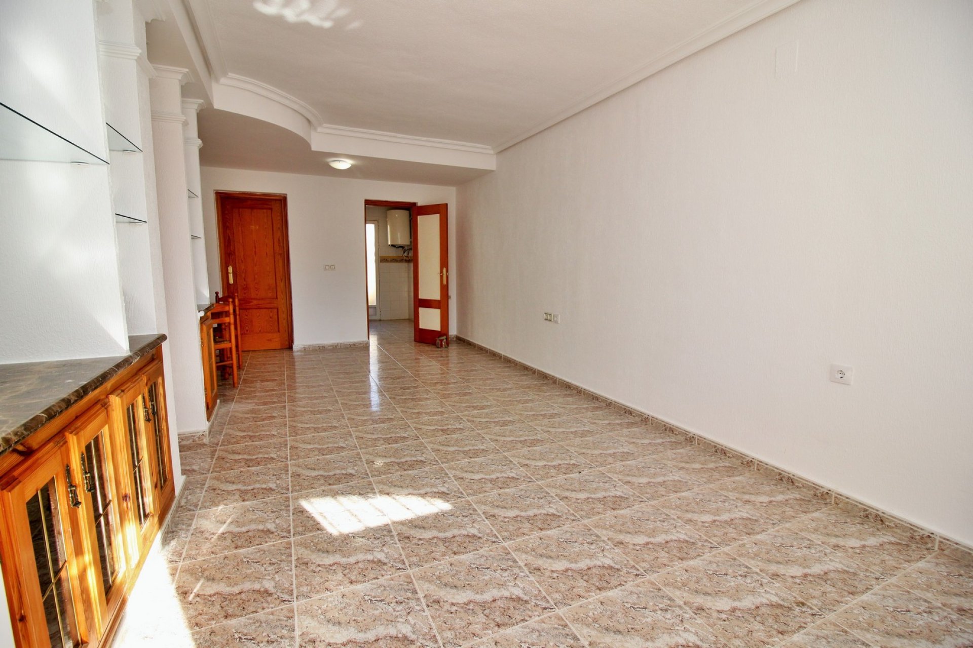 Resale - Townhouse -
Villamartin - Villamartín