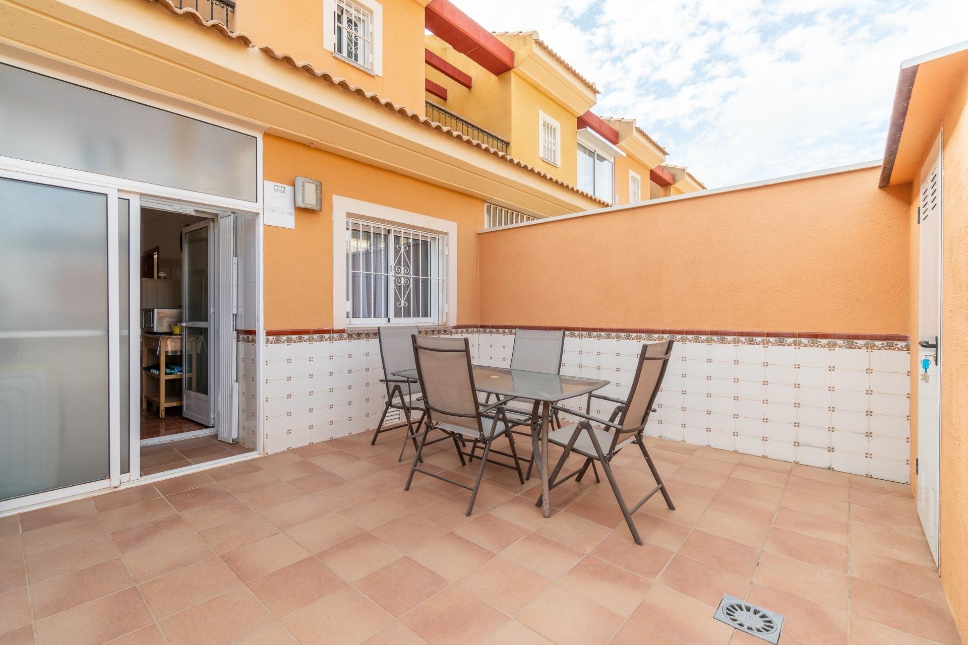 Resale - Triplex -
Orihuela Costa - Los Dolses