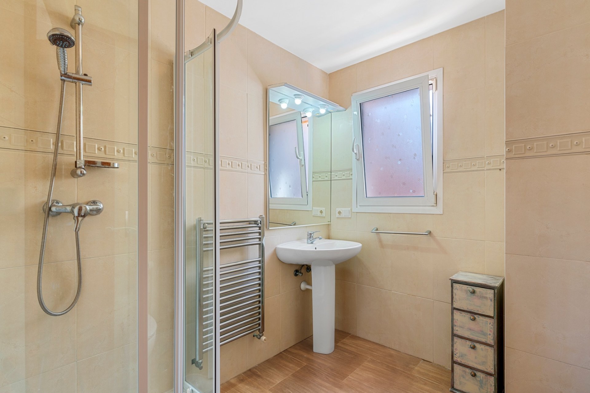 Resale - Villa -
Alfas del Pí